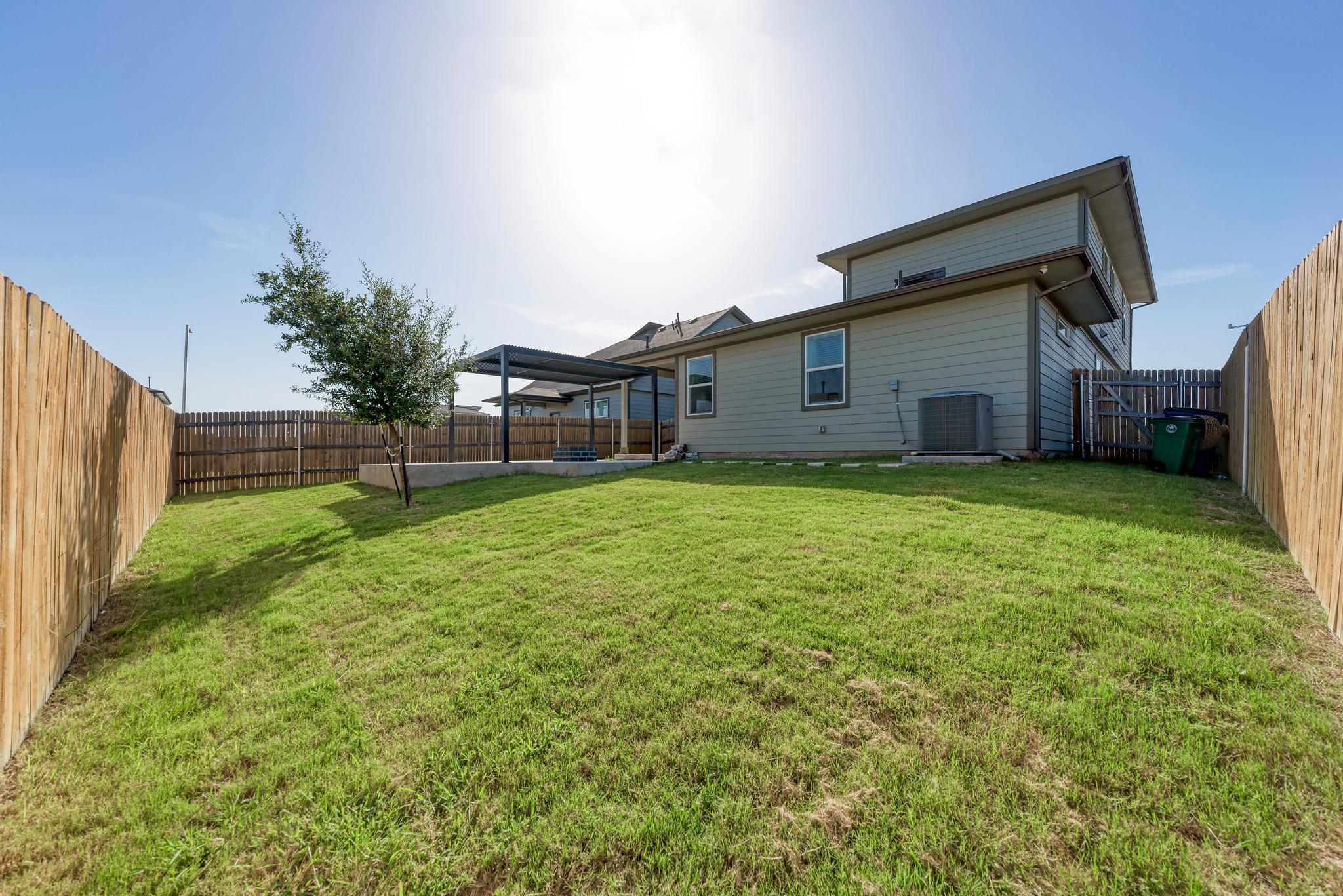 7416 Peggie Nell DR