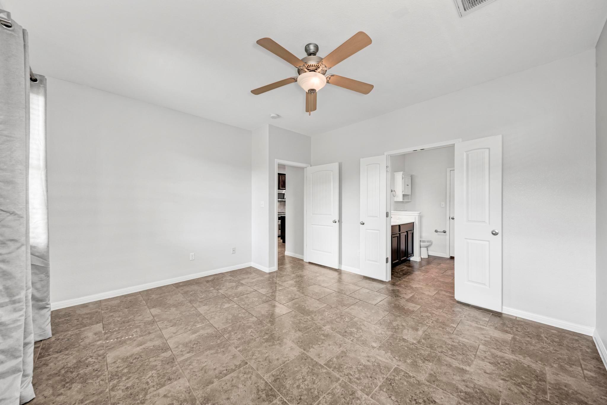 1325 Central Park CT