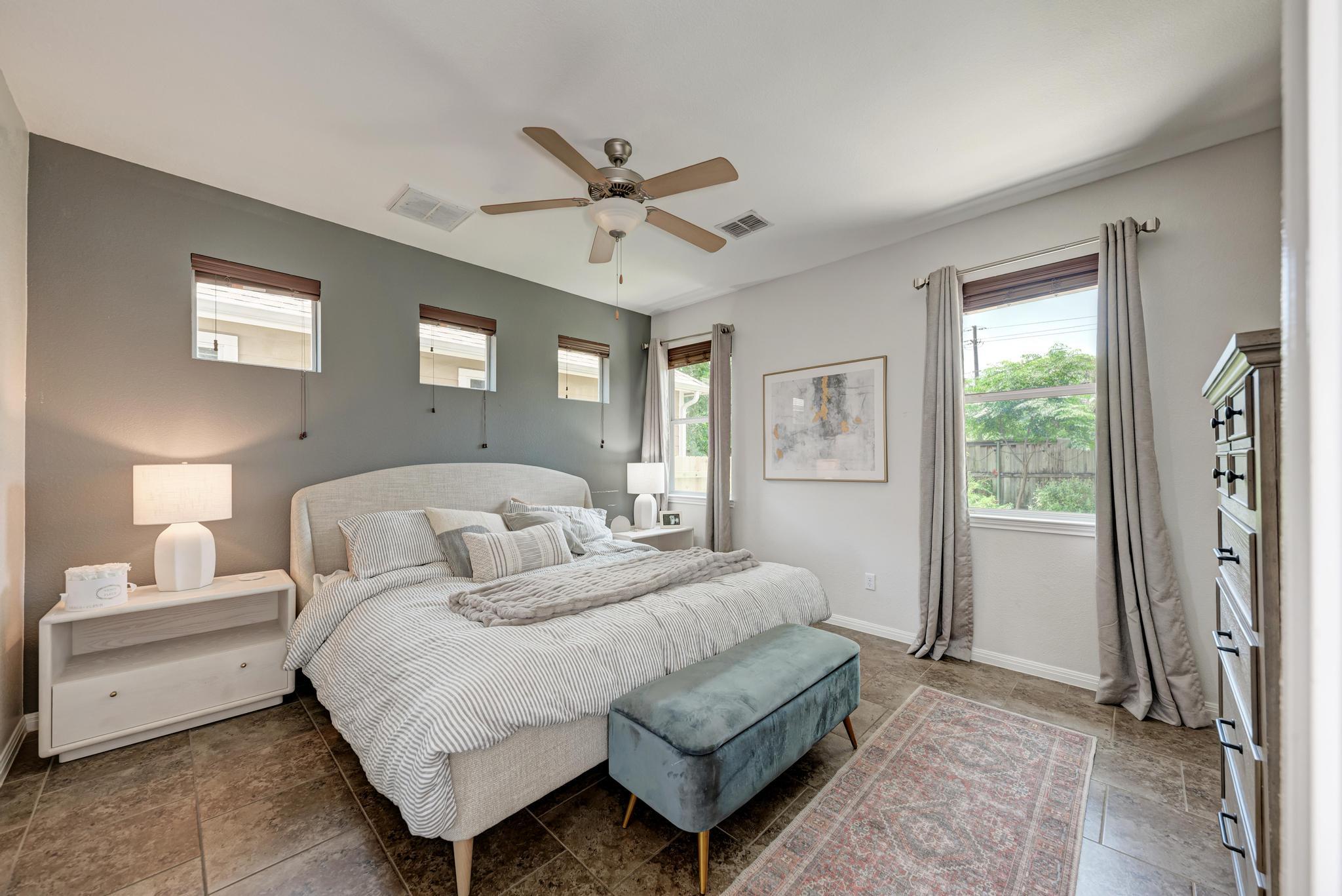 1325 Central Park CT