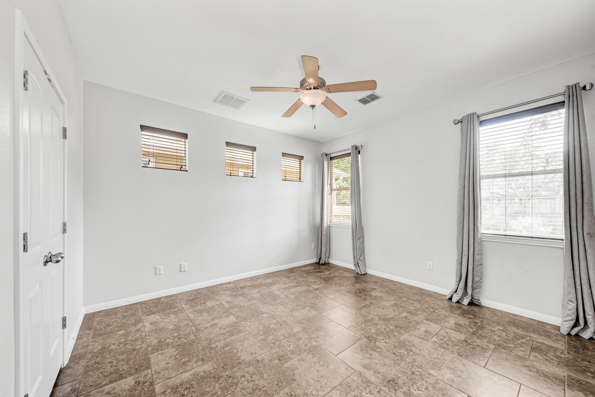 1325 Central Park CT