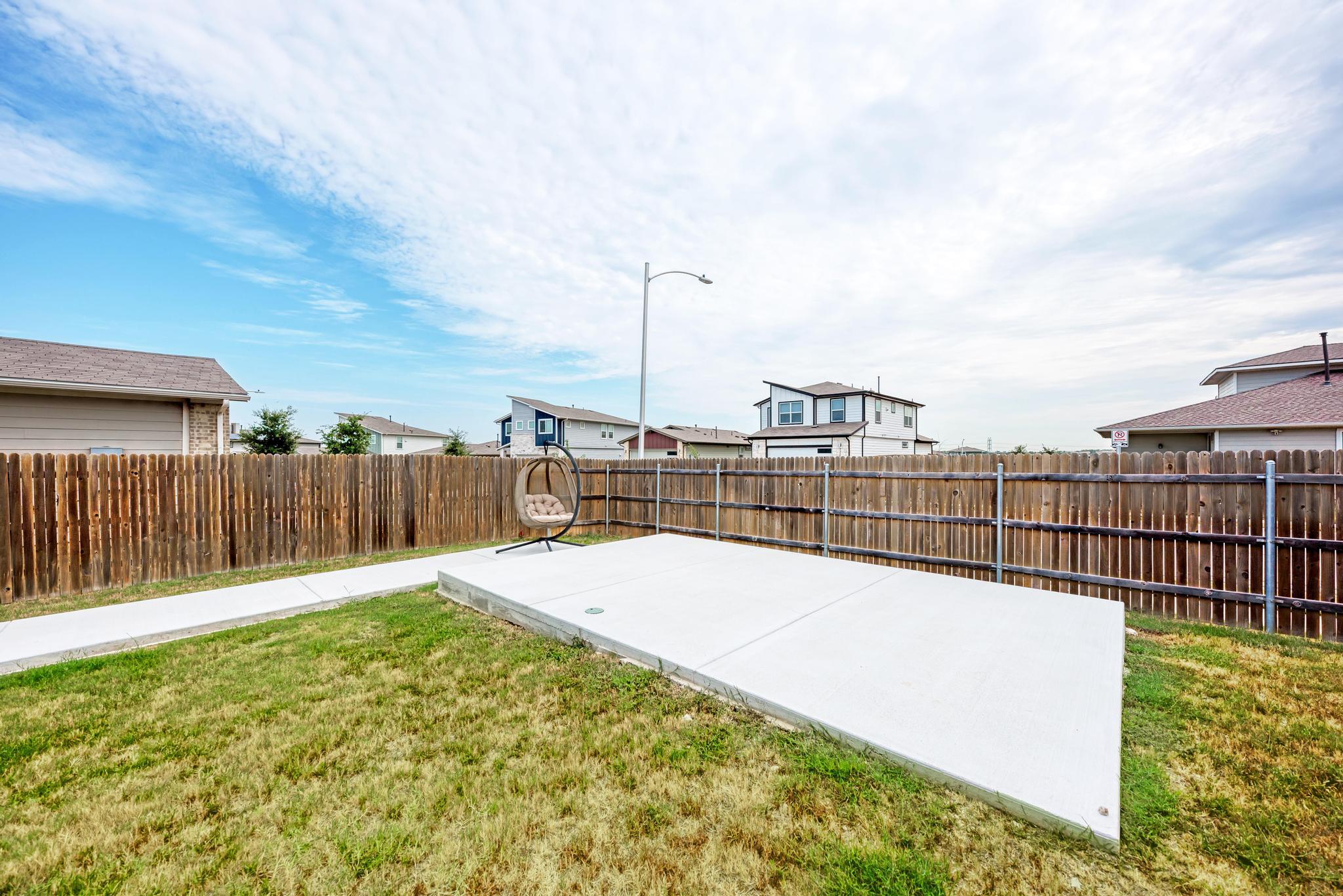 7420 Peggie Nell DR