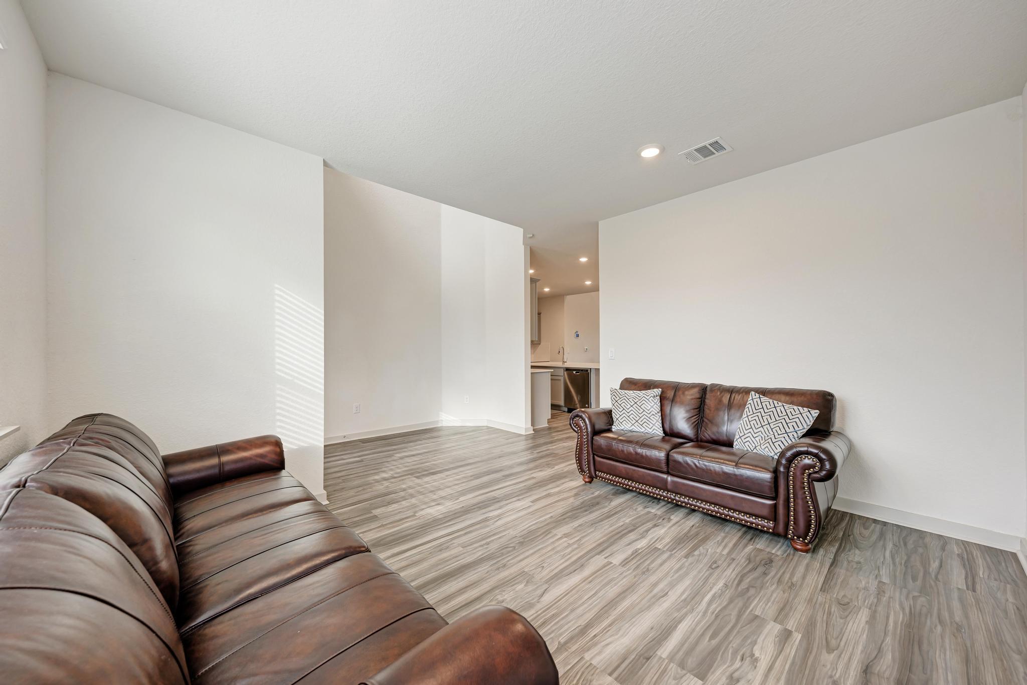 7420 Peggie Nell DR