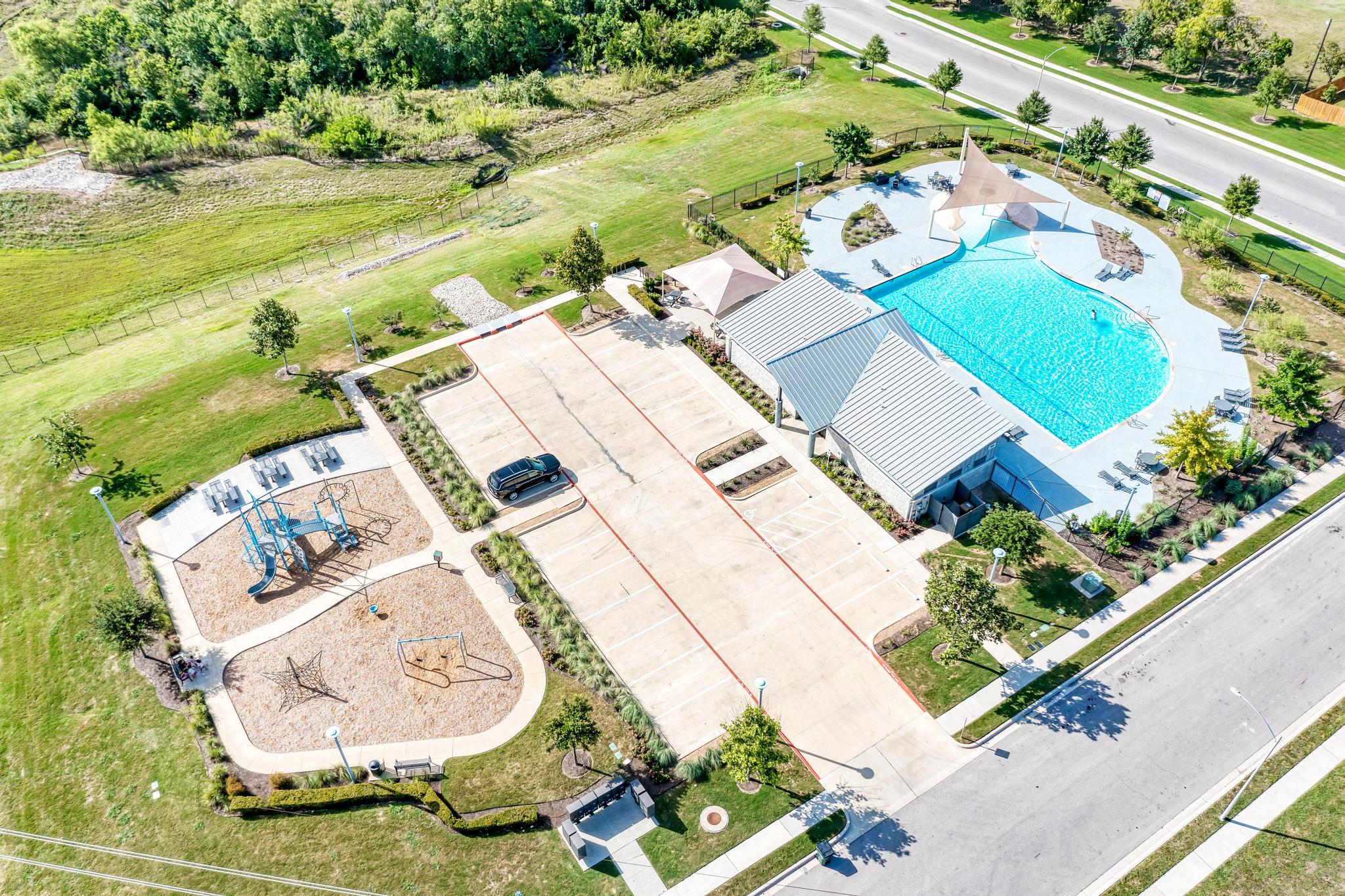 7420 Peggie Nell DR