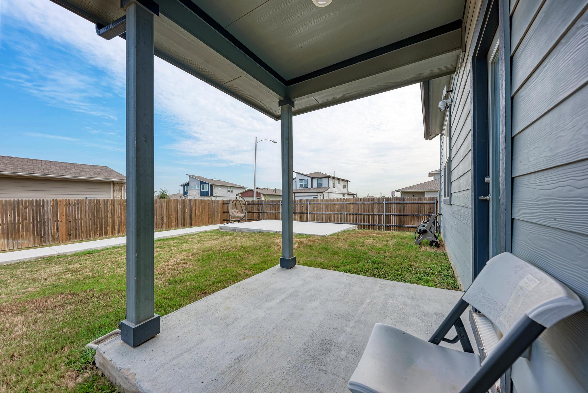 7420 Peggie Nell DR