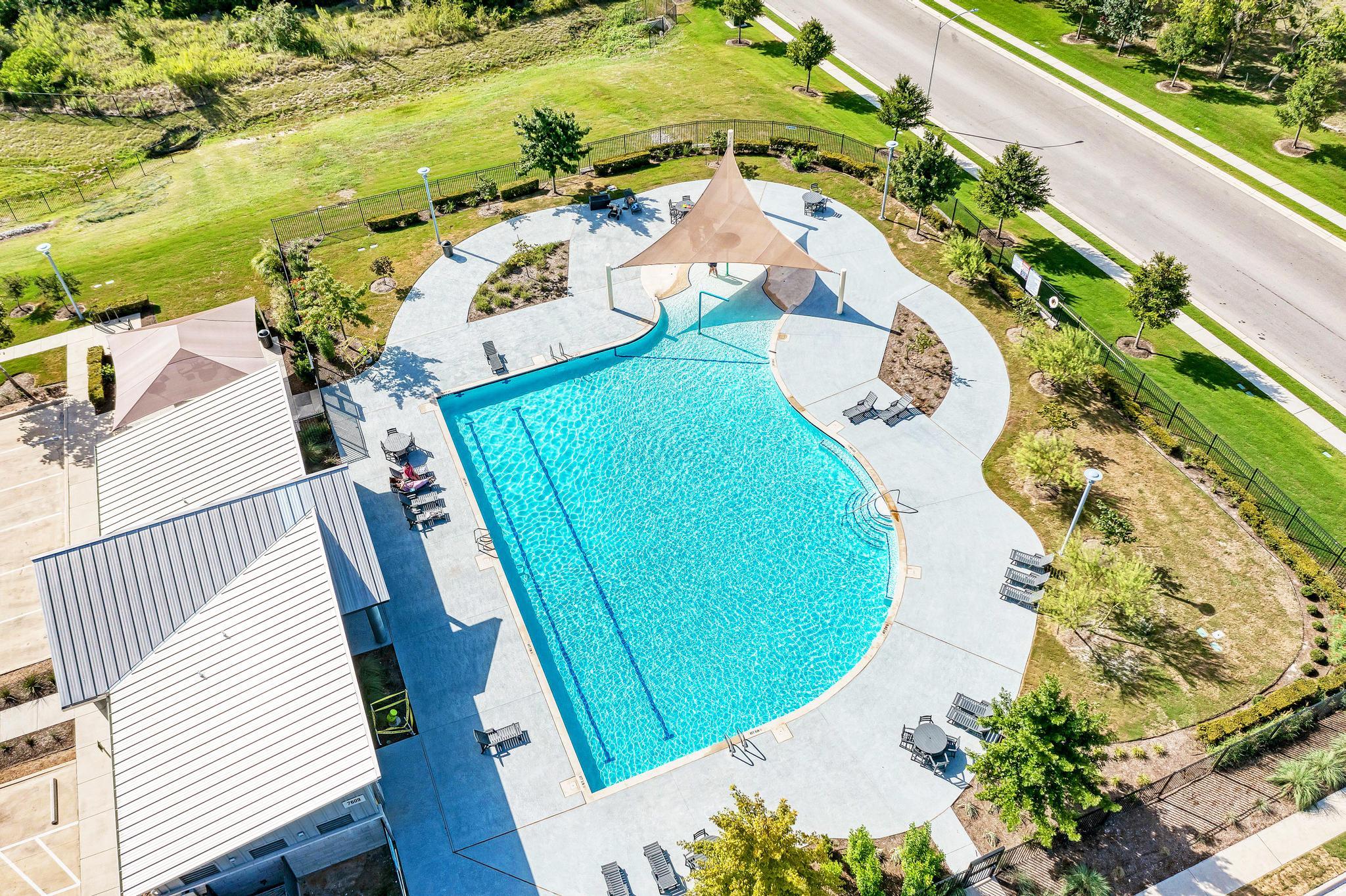 7420 Peggie Nell DR