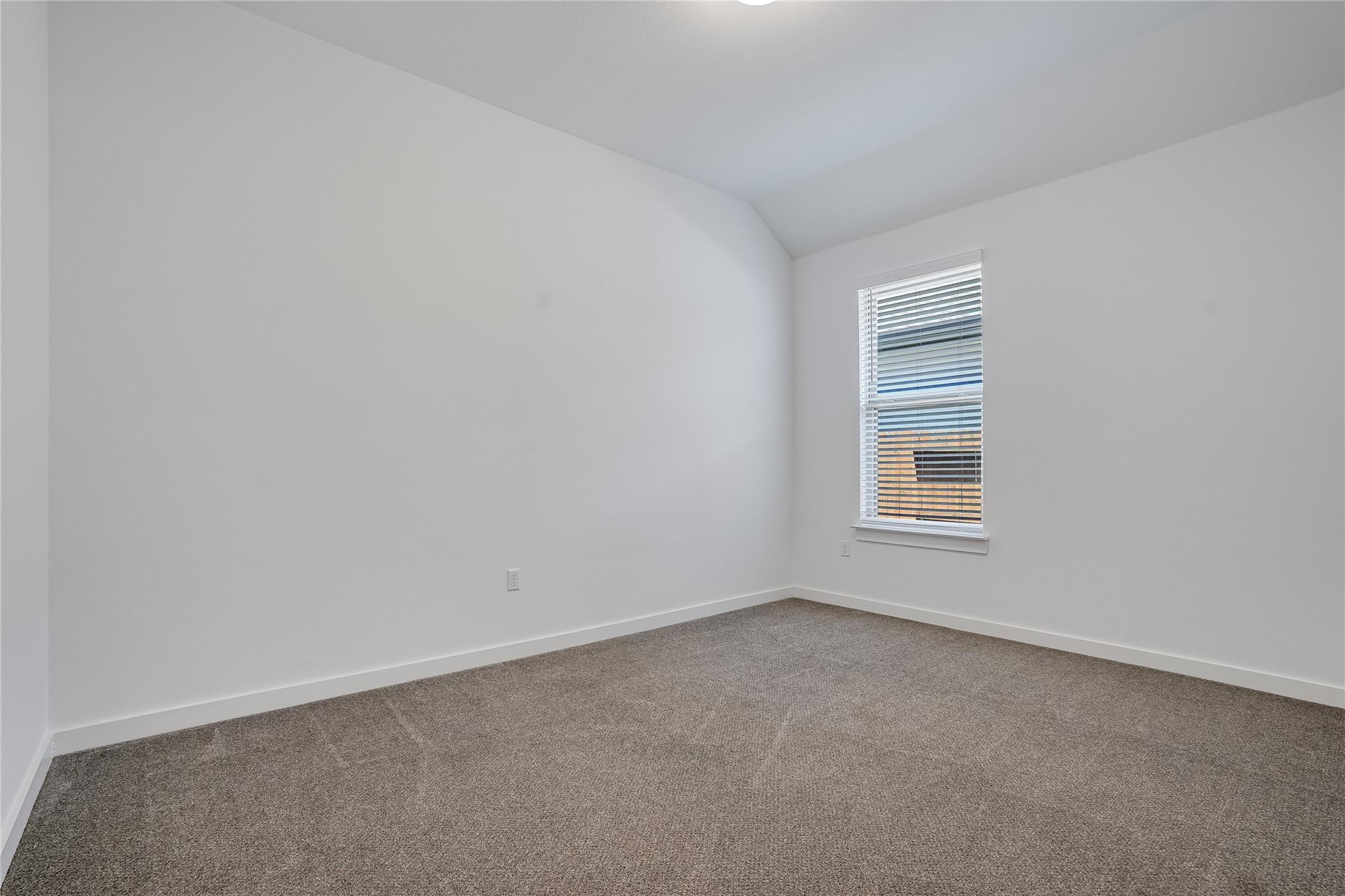 8321 Donnelley DR