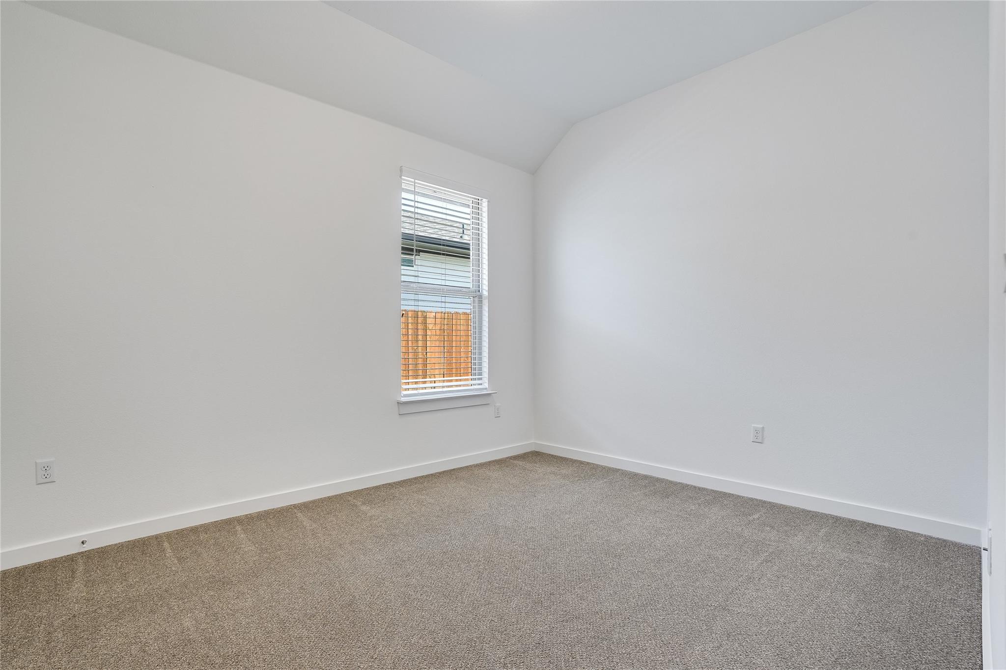 8321 Donnelley DR