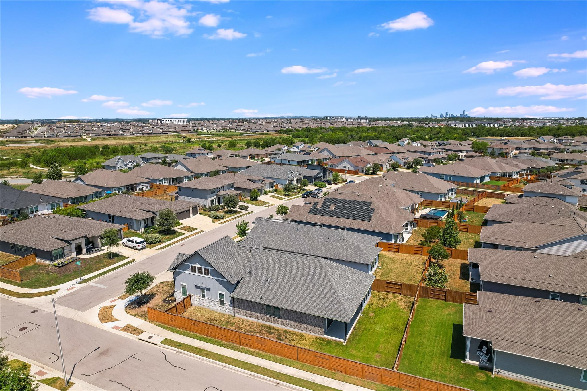 8321 Donnelley DR