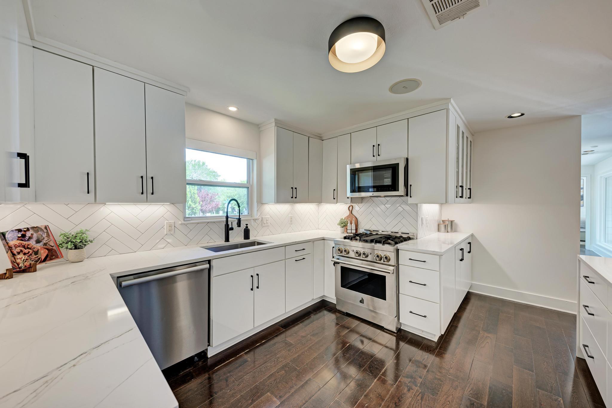 2508 Spring Creek DR