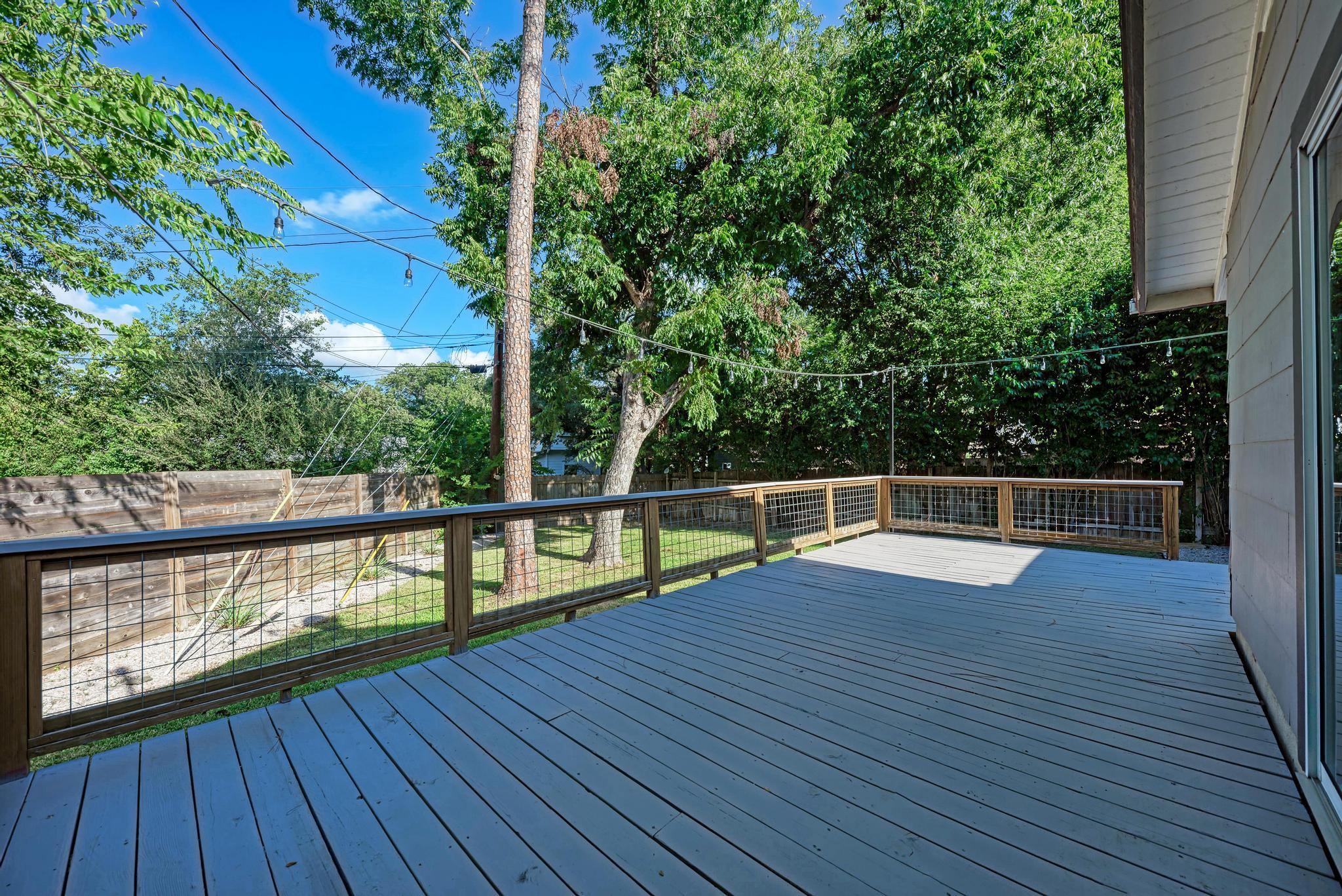 2508 East Side DR