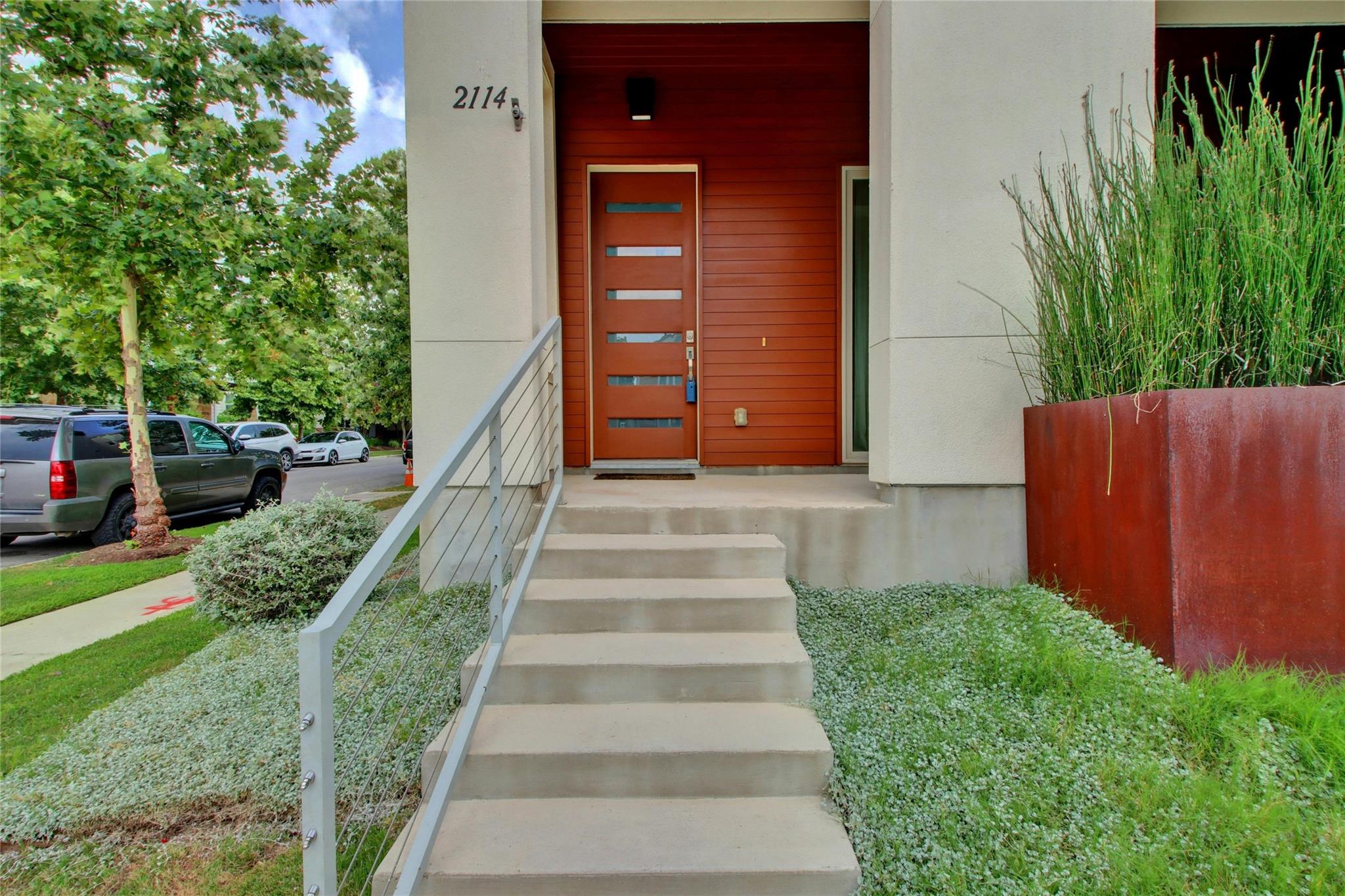 2114 Philomena ST