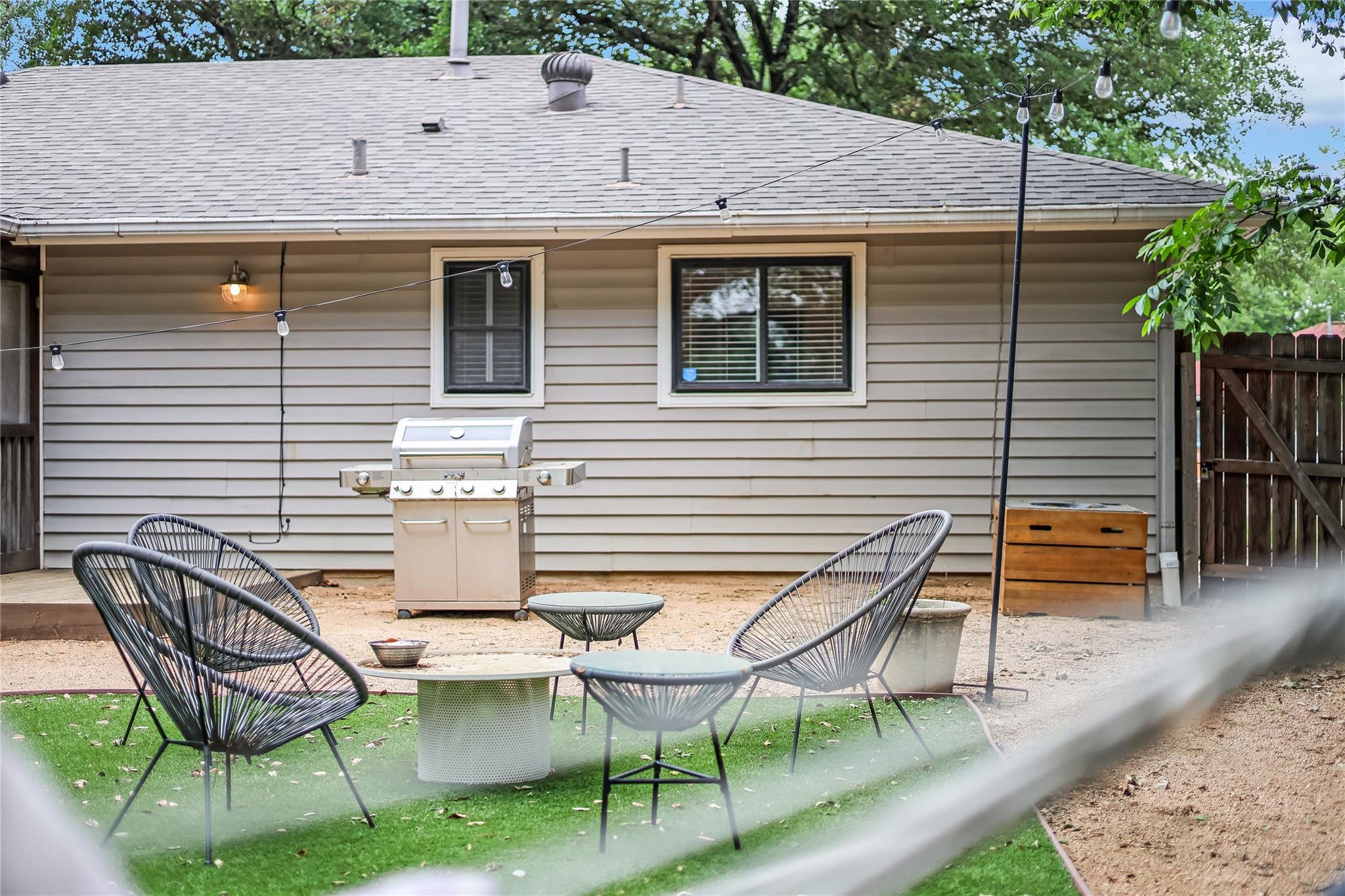 307 Thistlewood DR