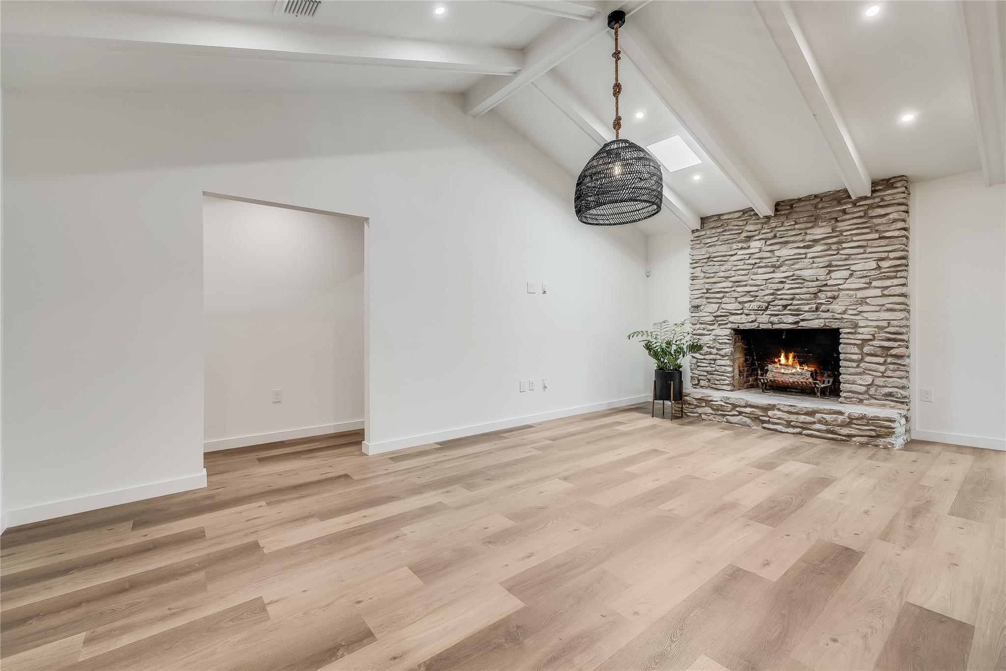 1707 Fawn DR