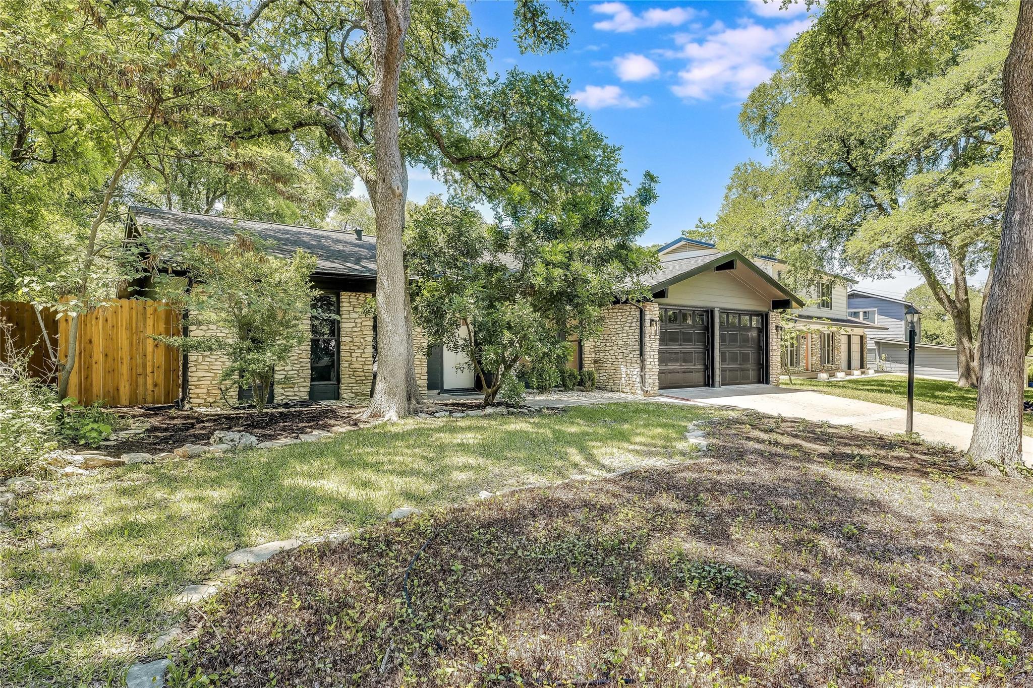 1707 Fawn DR