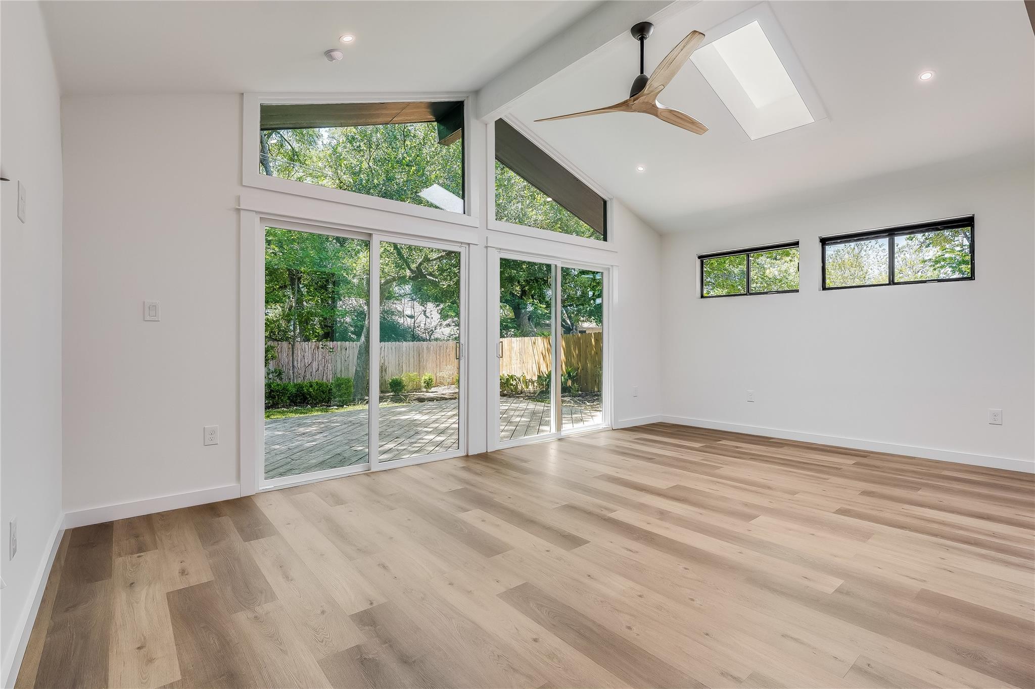 1707 Fawn DR
