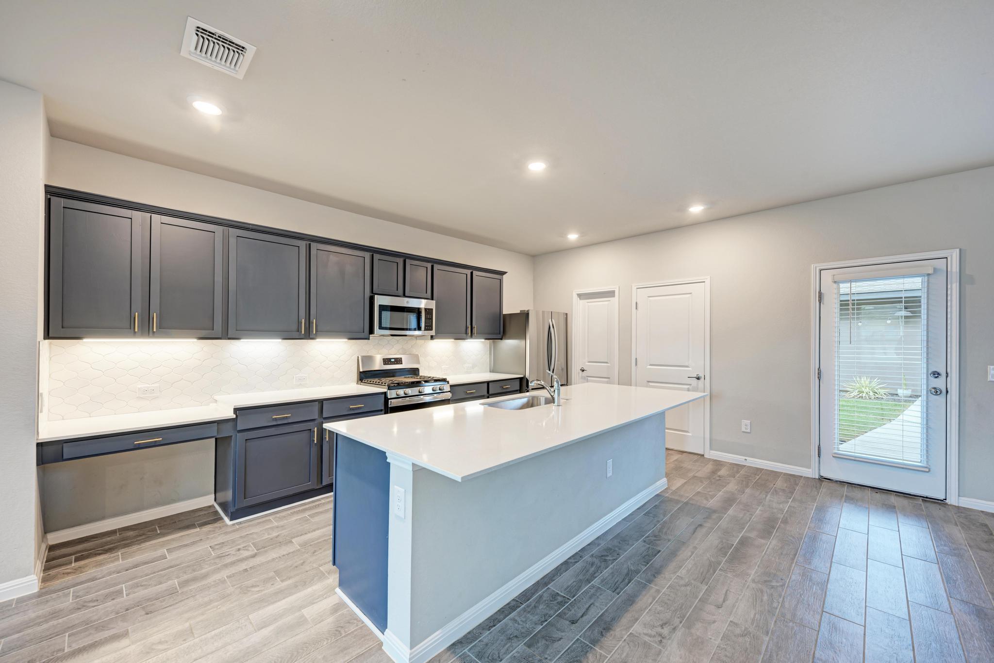 5408A Baythorne DR