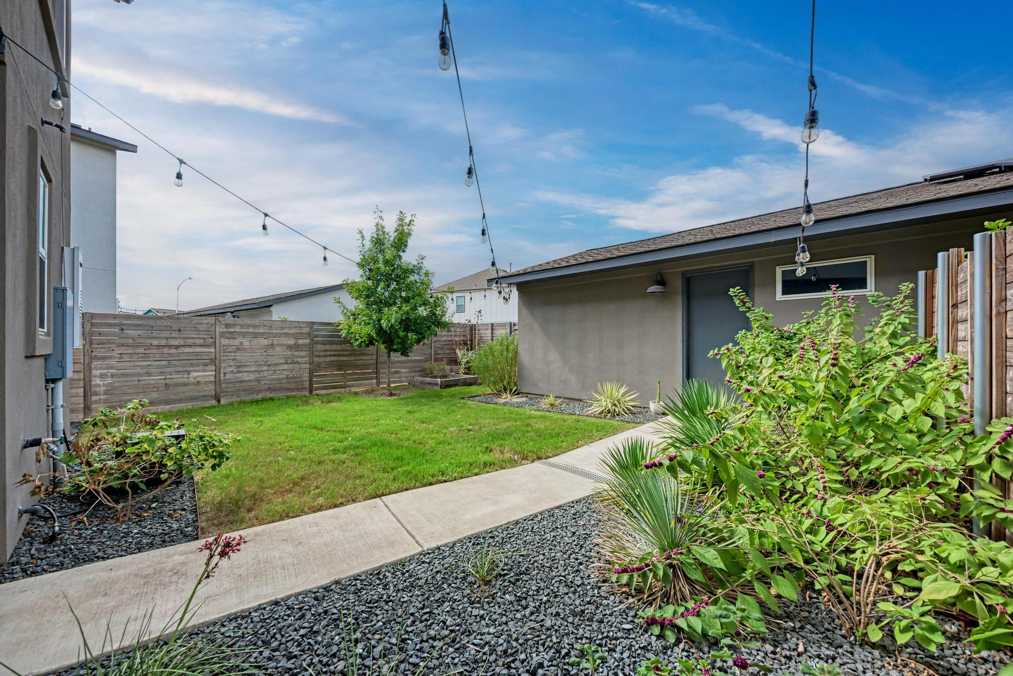 5408A Baythorne DR