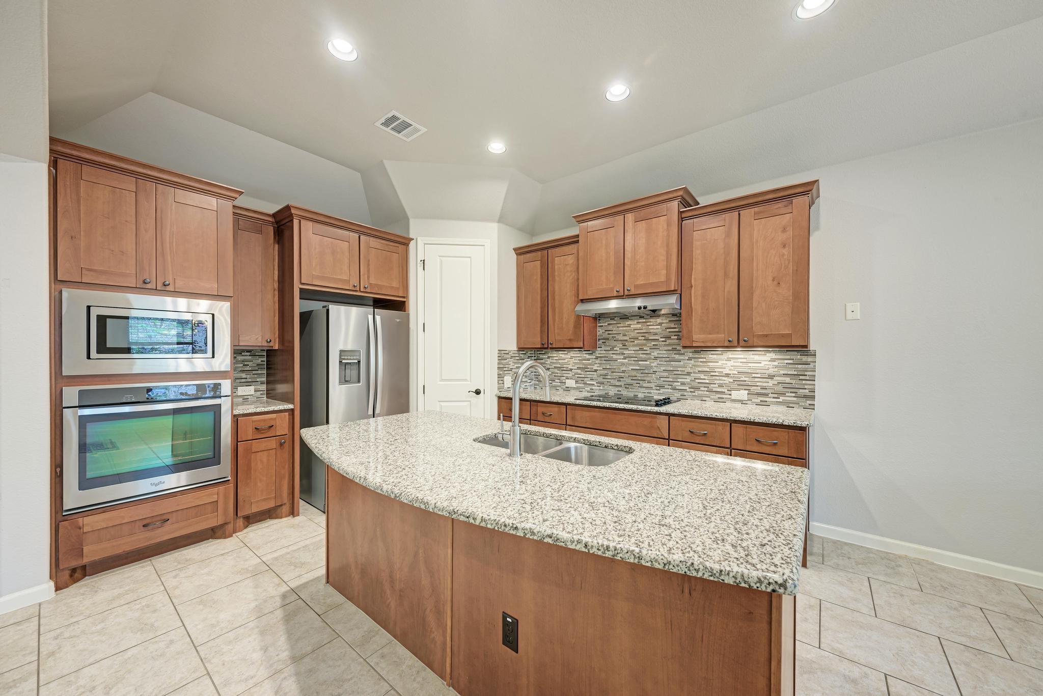2809 Bellamy CIR