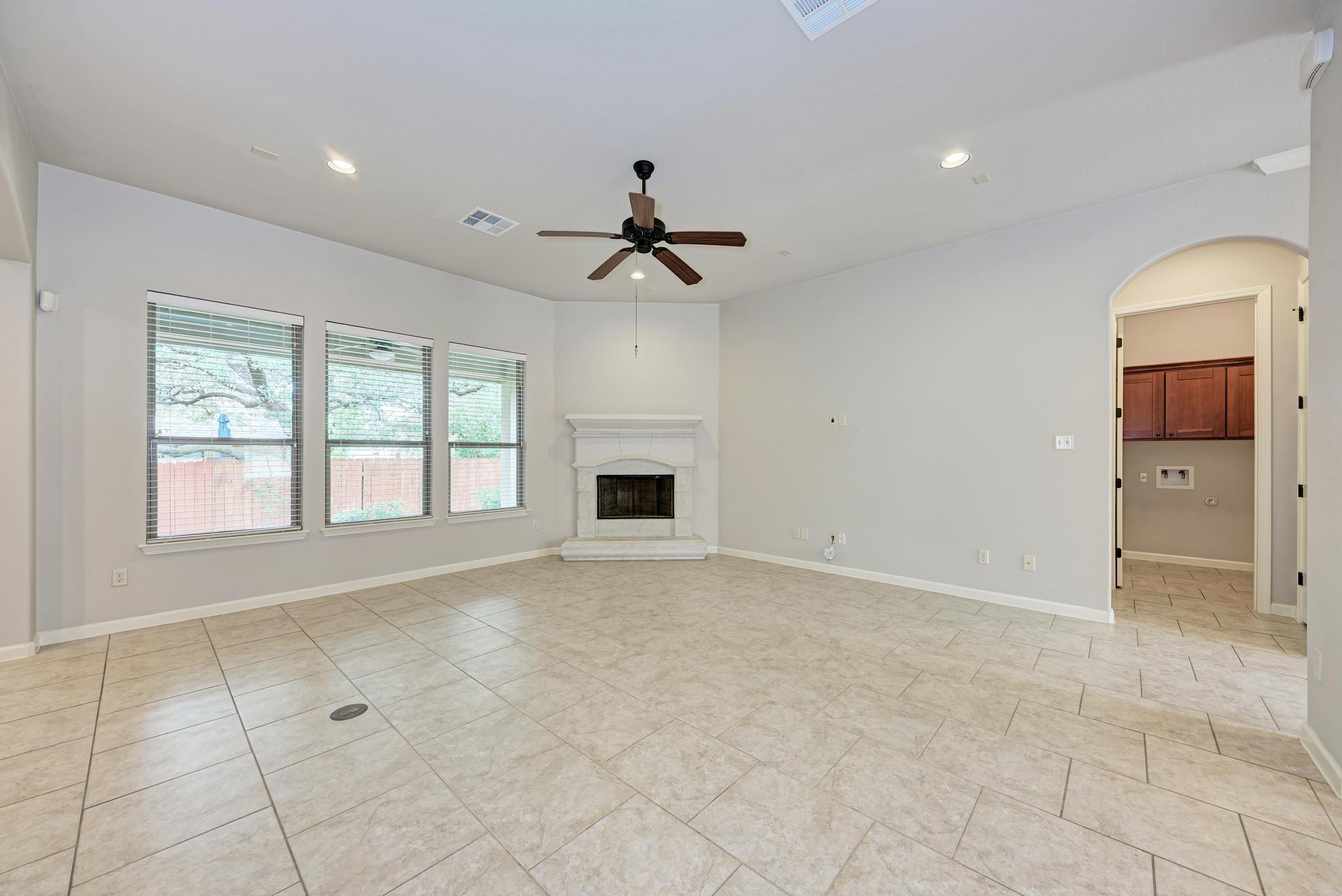 2809 Bellamy CIR