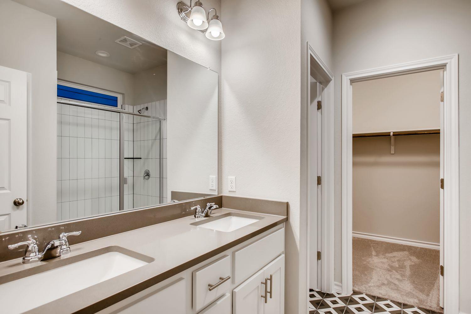 11920 Saddle Rock DR