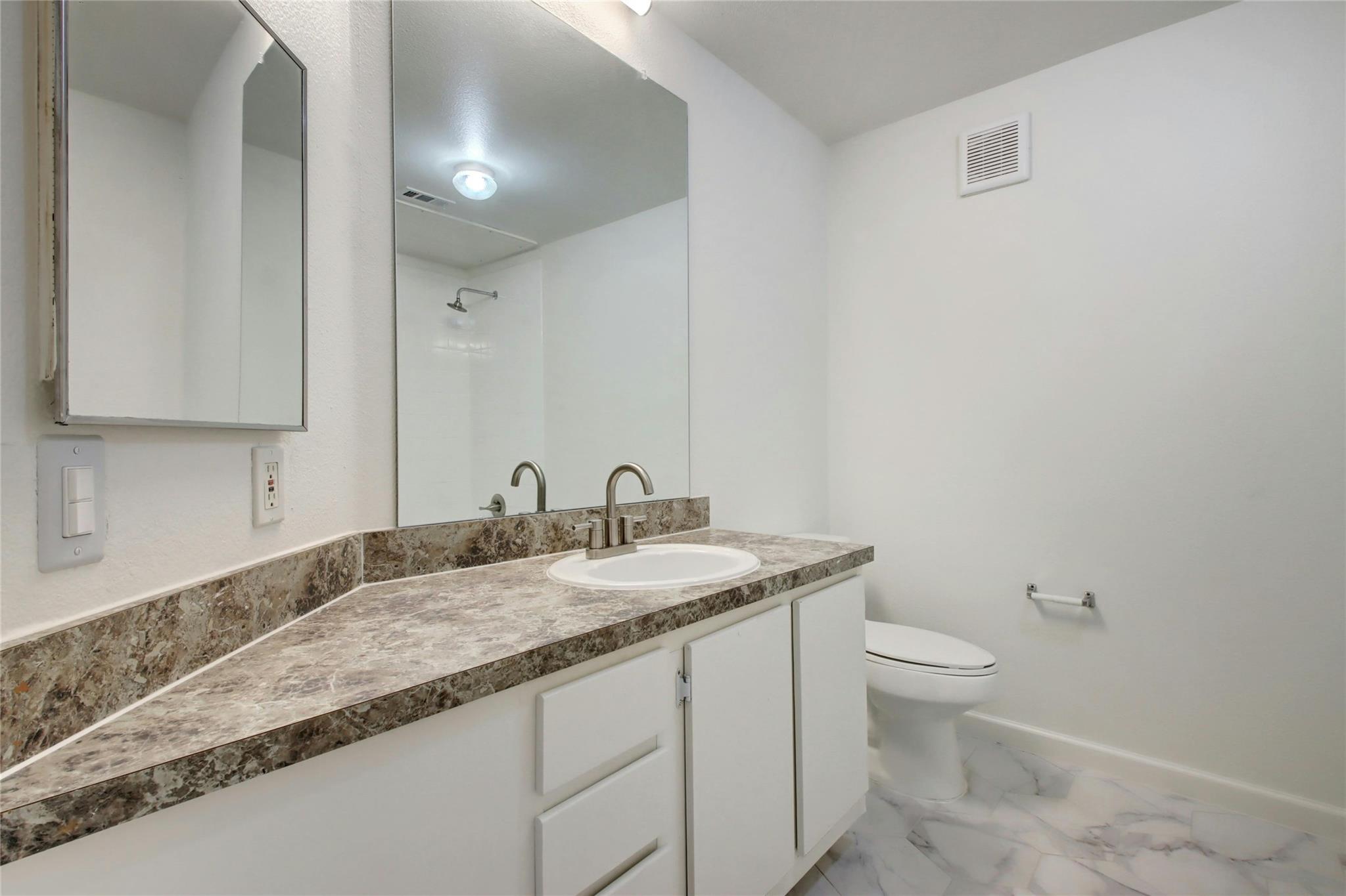 2320 Gracy Farms LN # 513