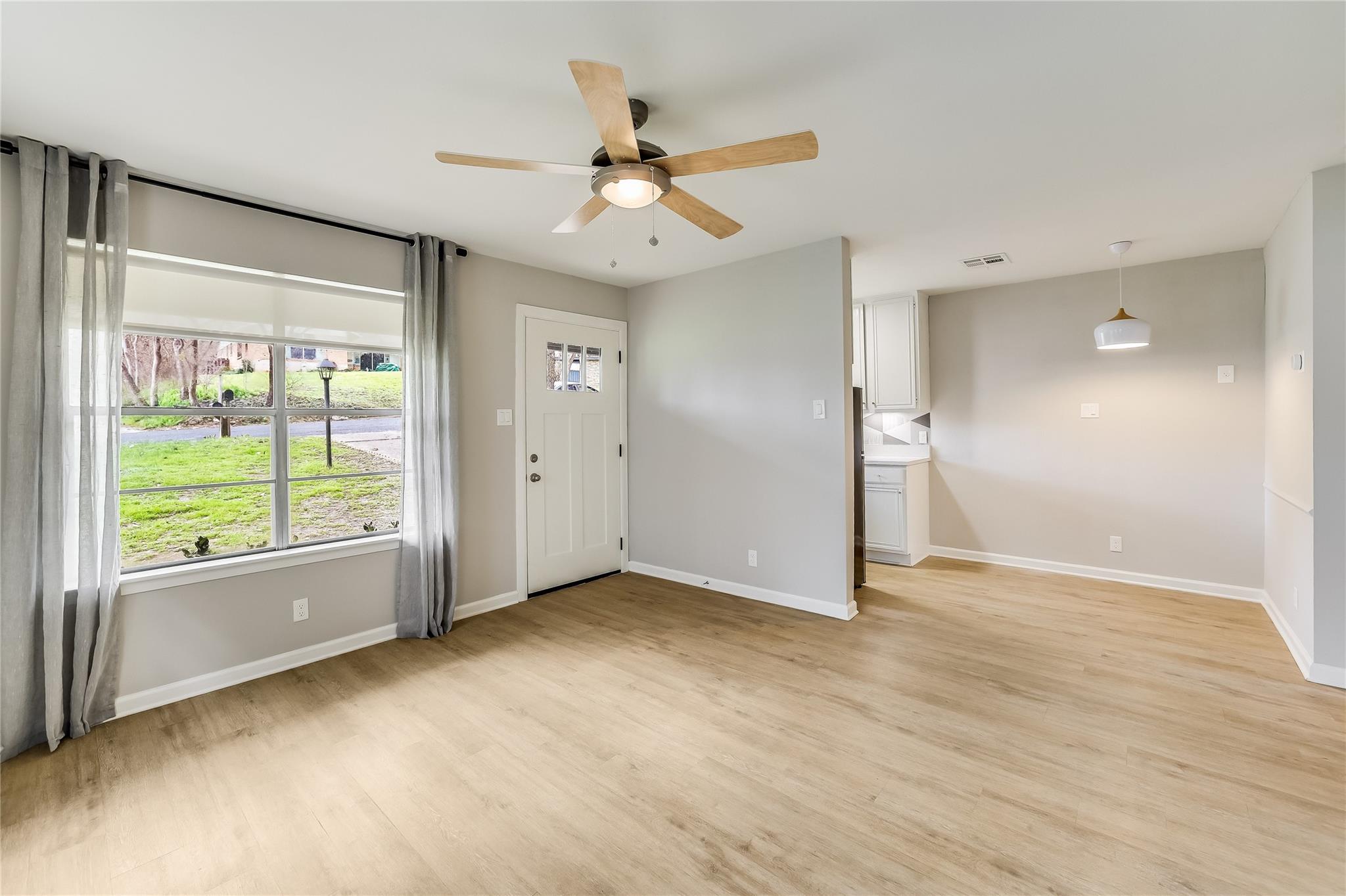 1612 Elmhurst DR # B