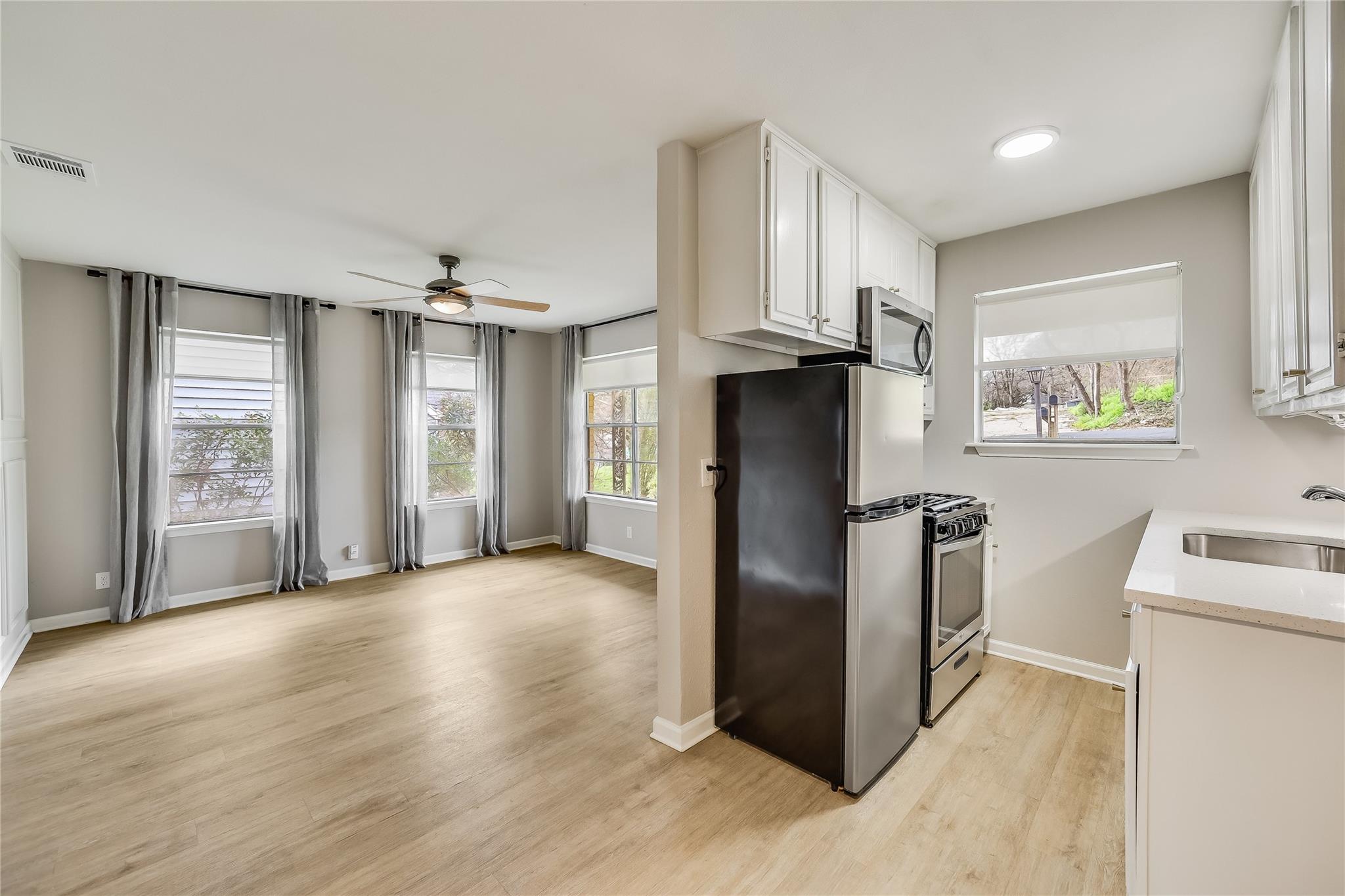 1612 Elmhurst DR # B