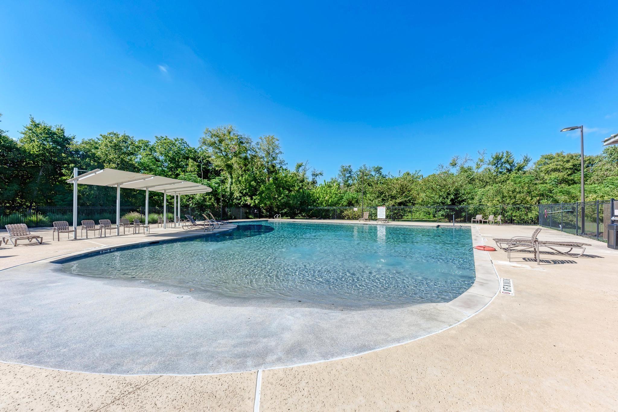 5320 Ingersoll LN