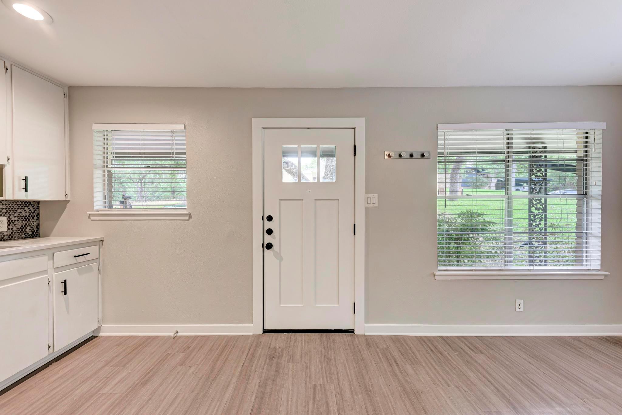 1612 Elmhurst DR # A