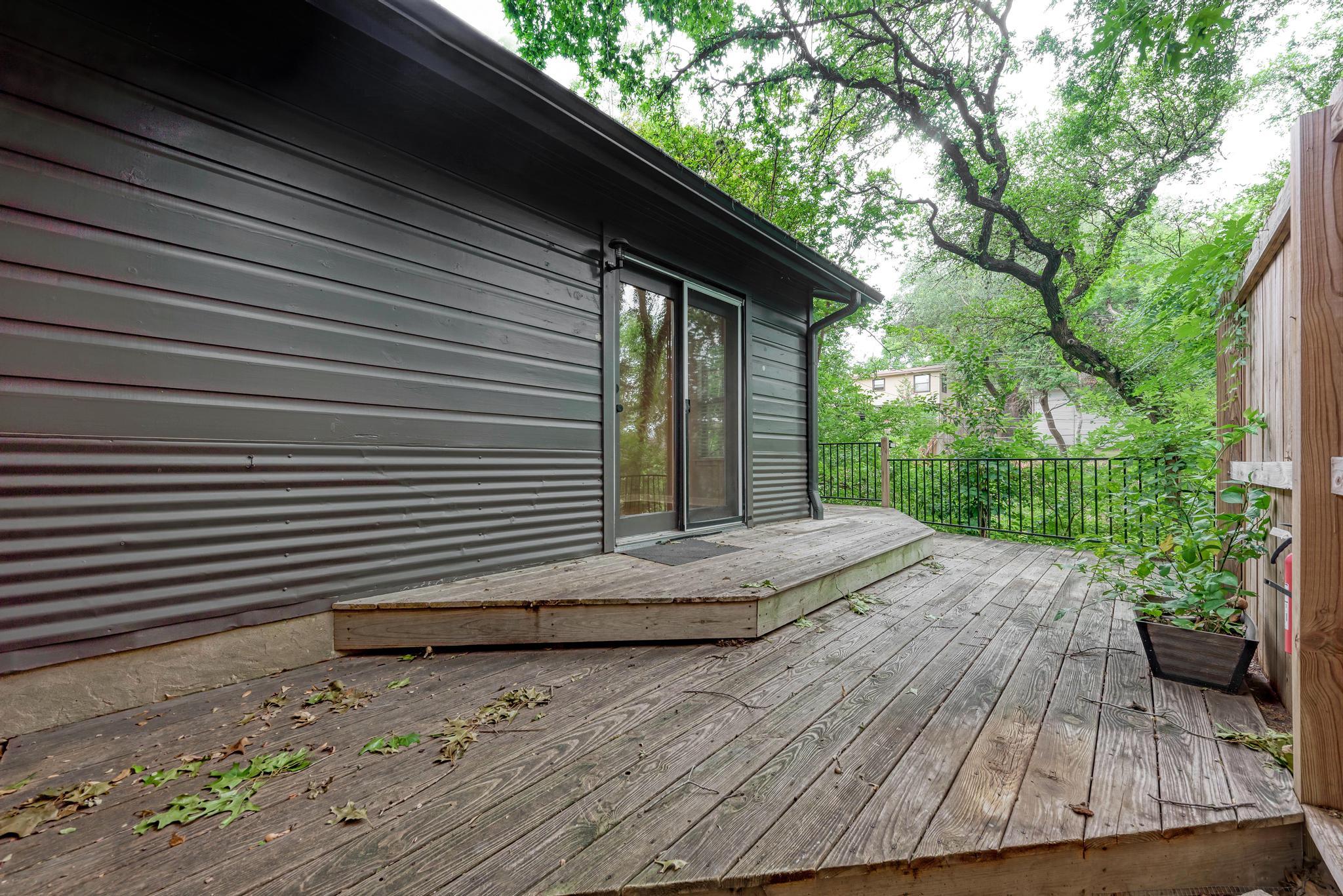 1612 Elmhurst DR # A