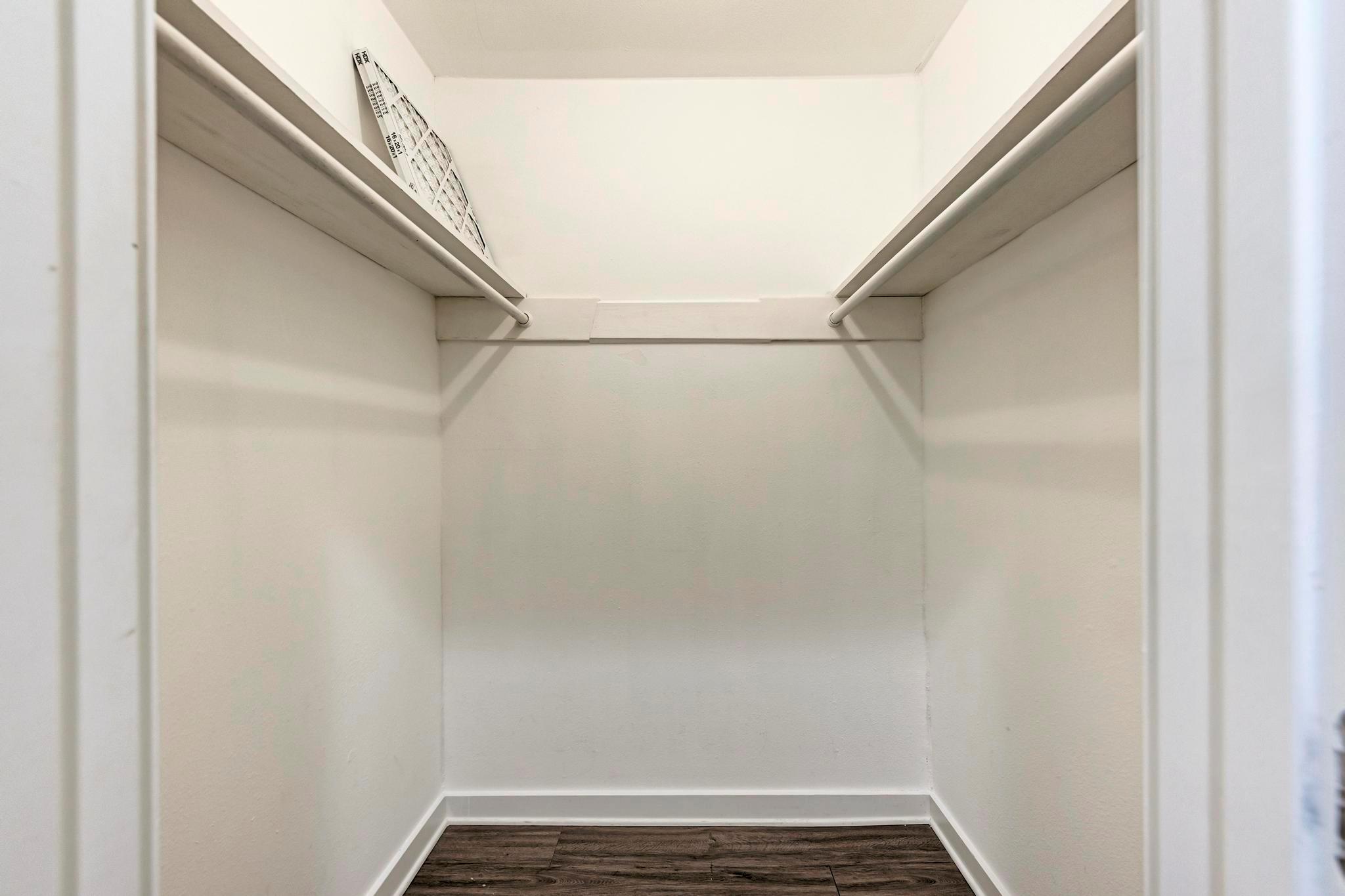 1612 Elmhurst DR # A