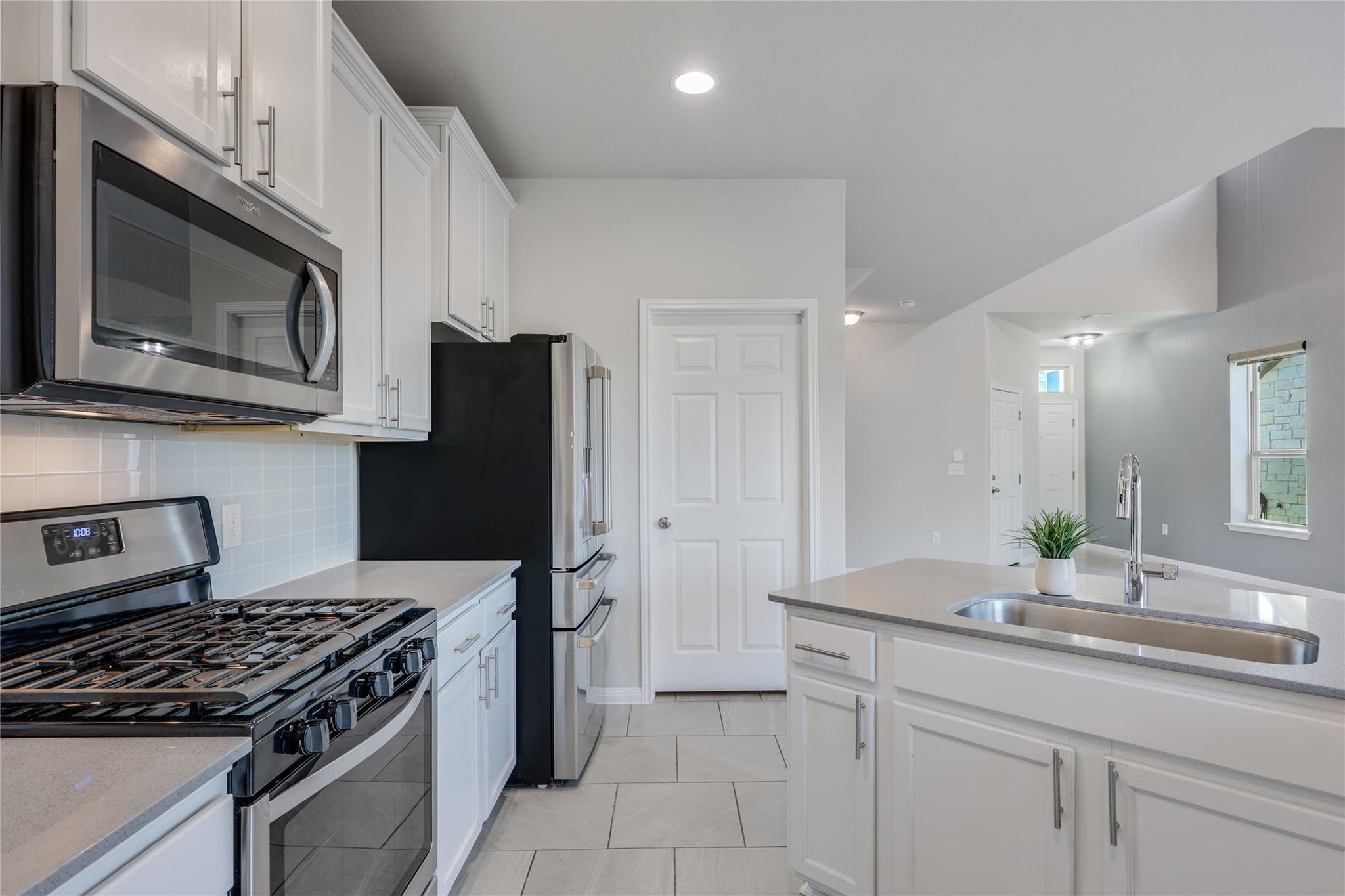 913 Boatswain WAY # 195