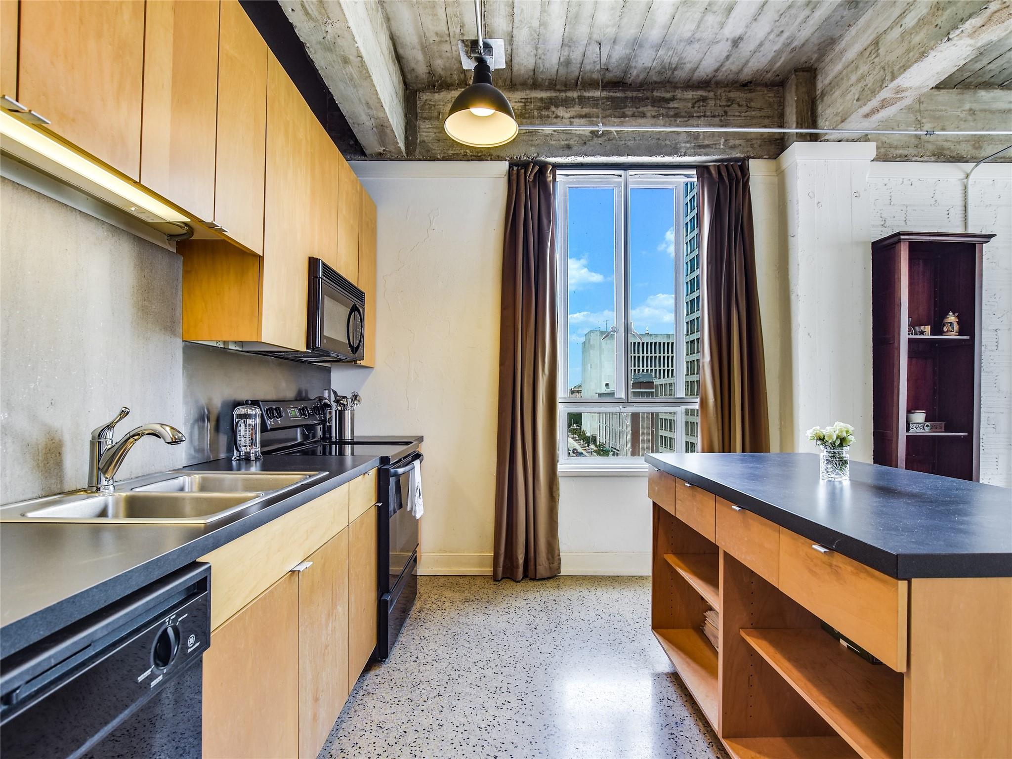 710 Colorado ST # 6D