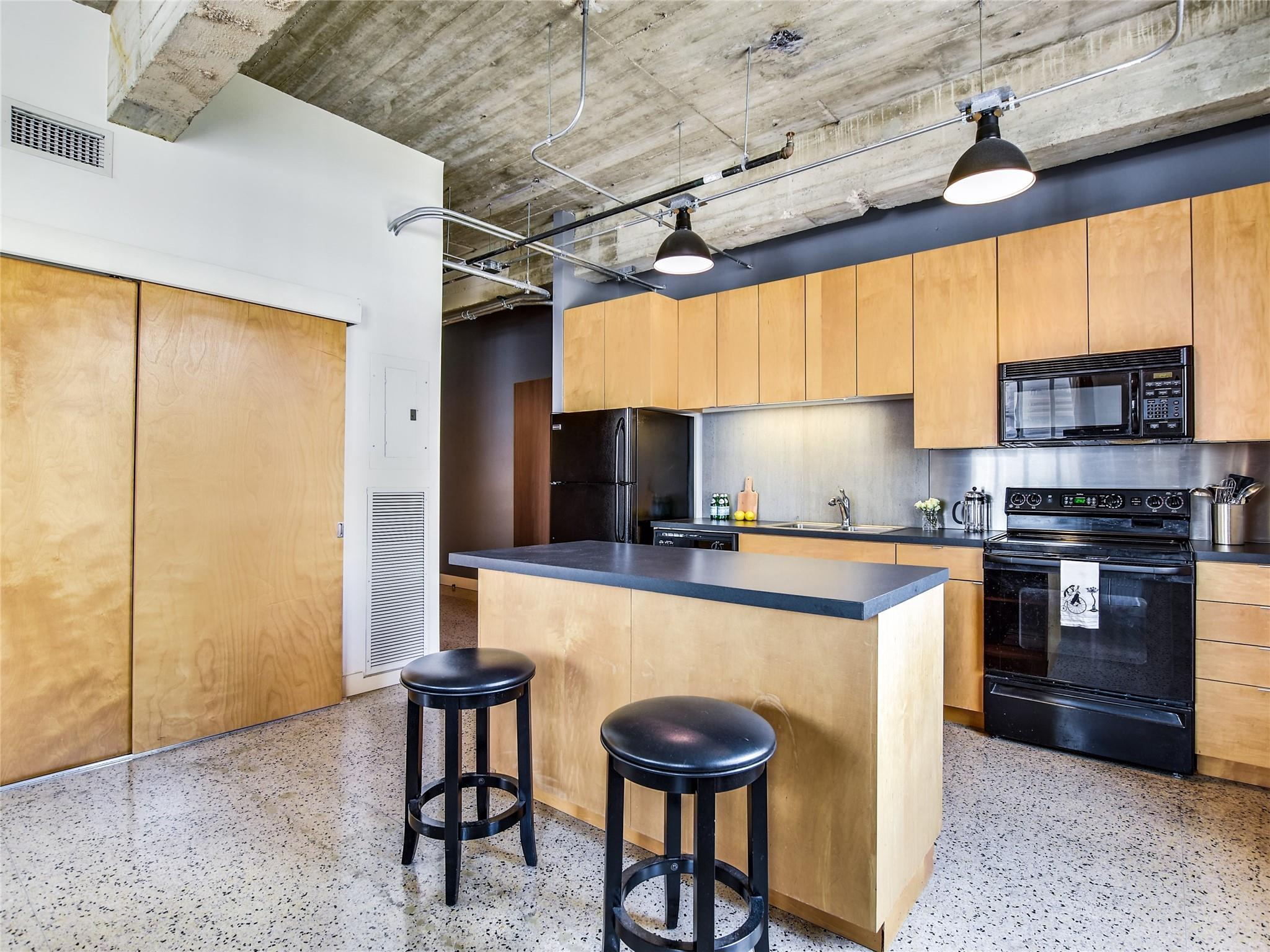 710 Colorado ST # 6D