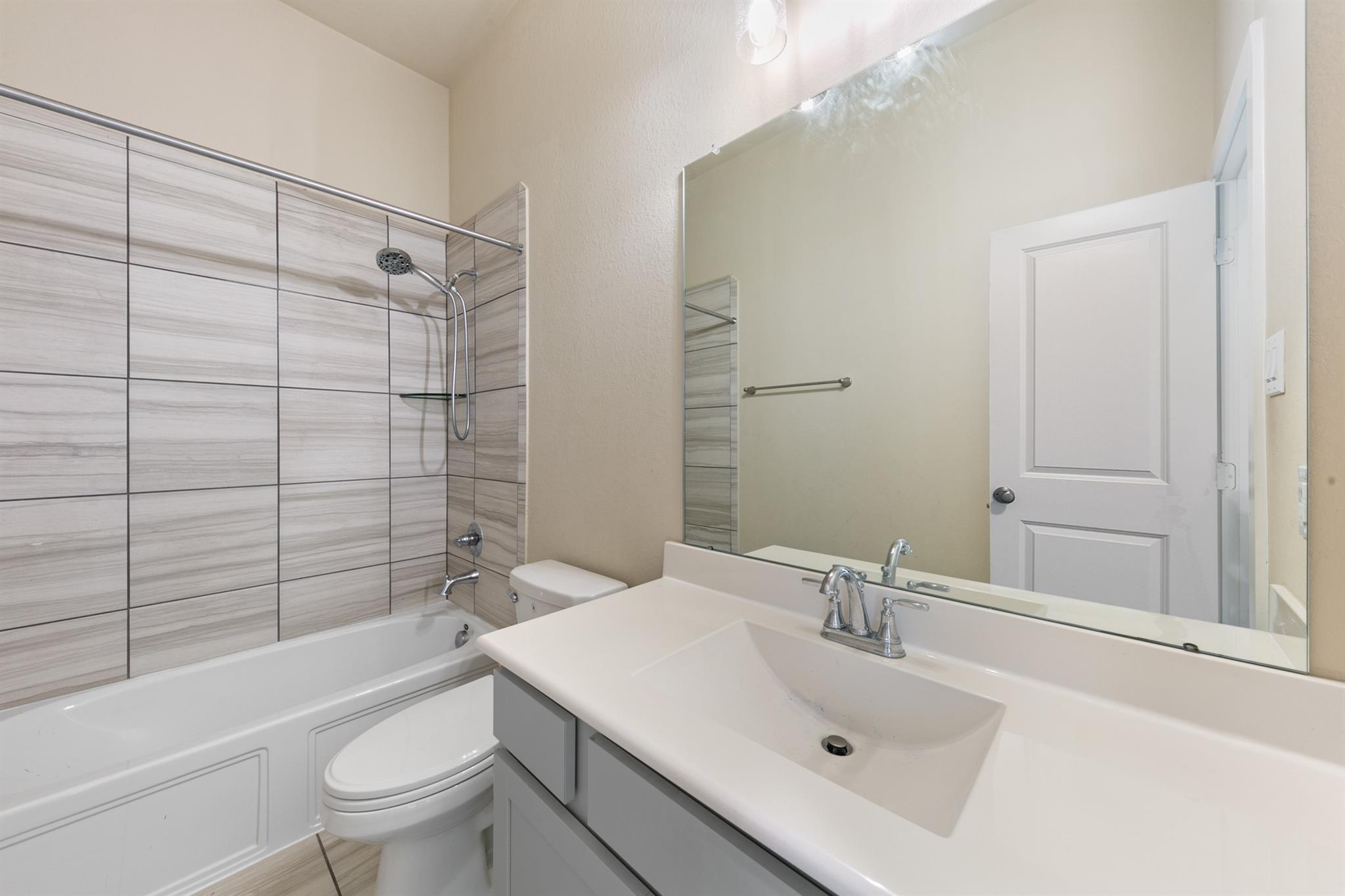 4614 Seabourne Landing Drive