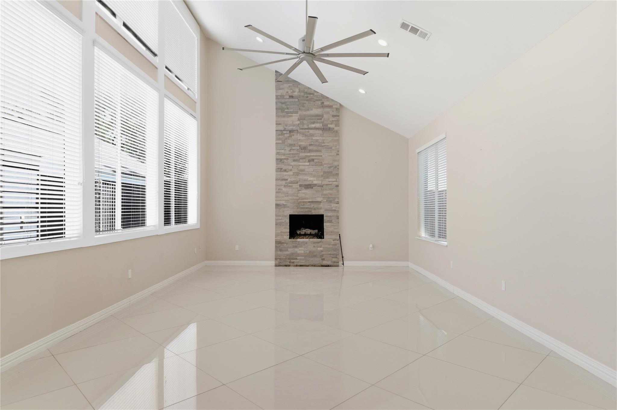 703 Queensmill Court