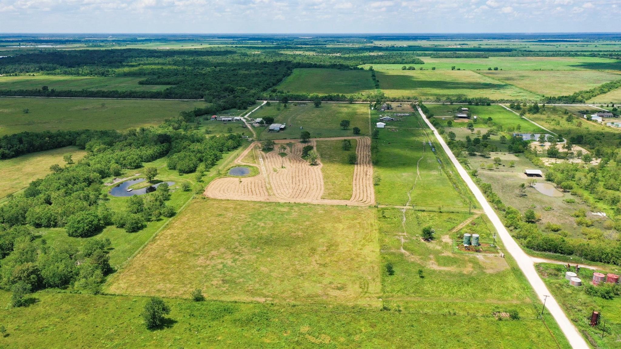 2828 County Road 615