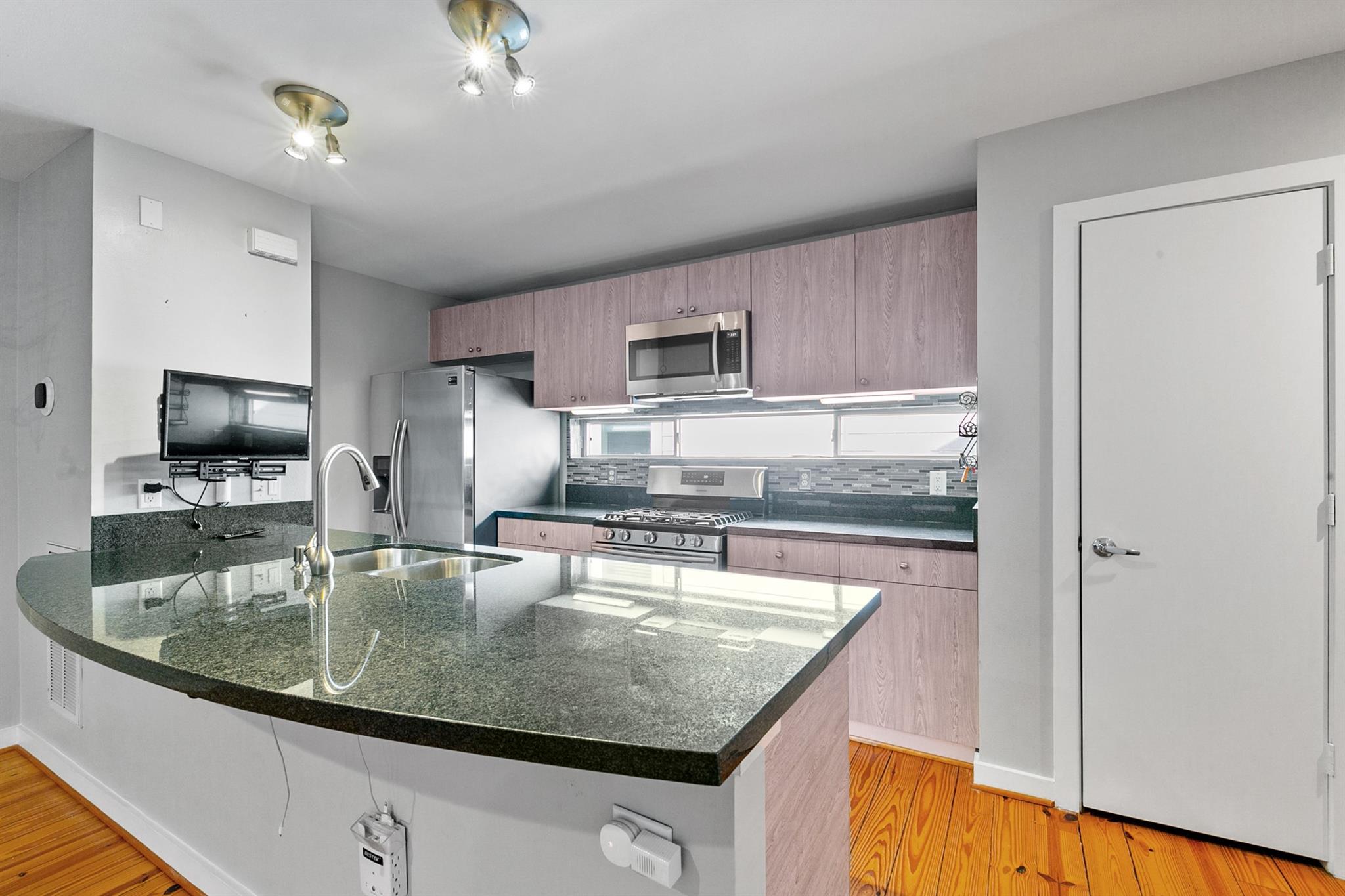 2614 Chenevert Street