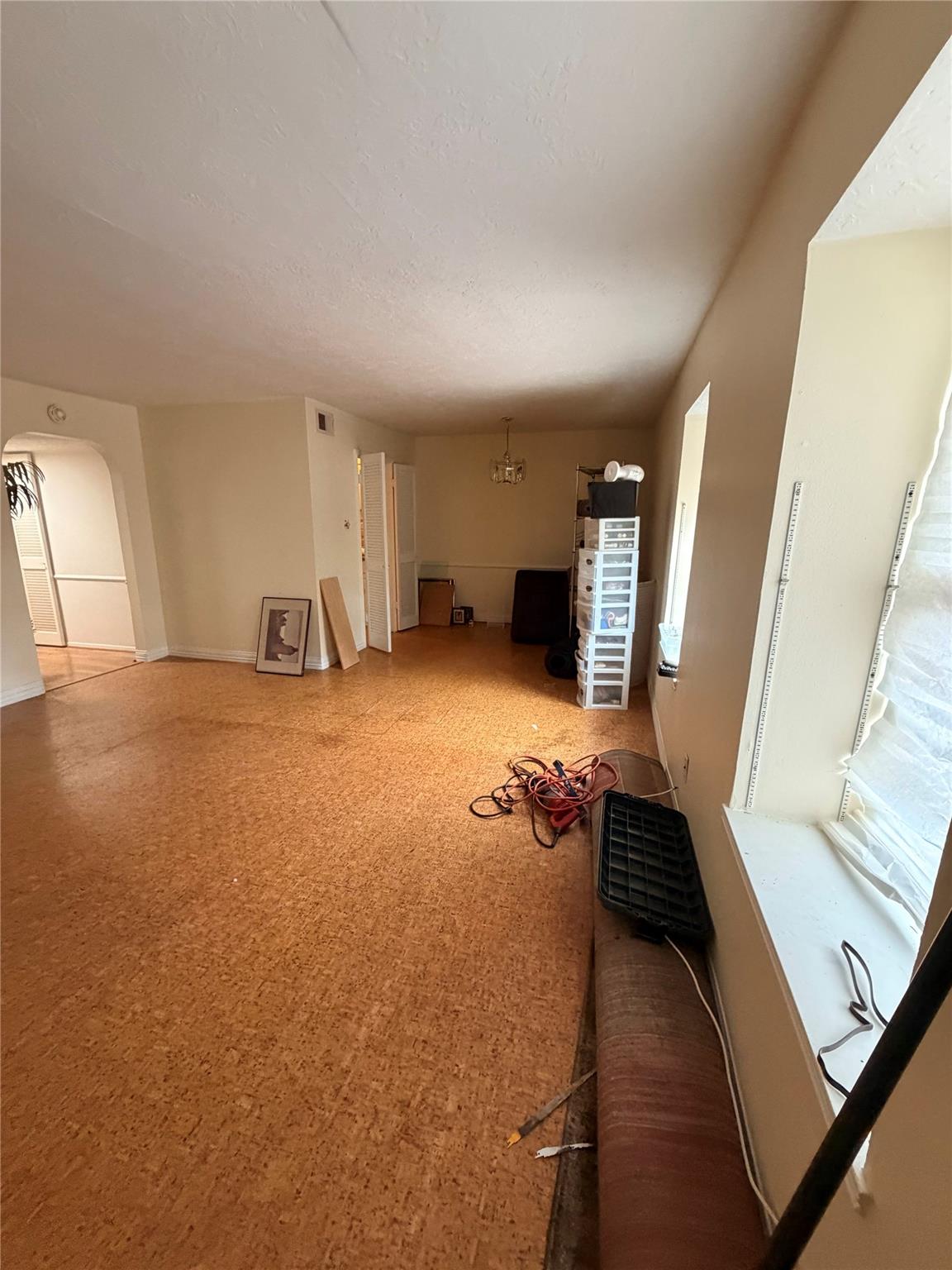 359 N Post Oak Lane # 318