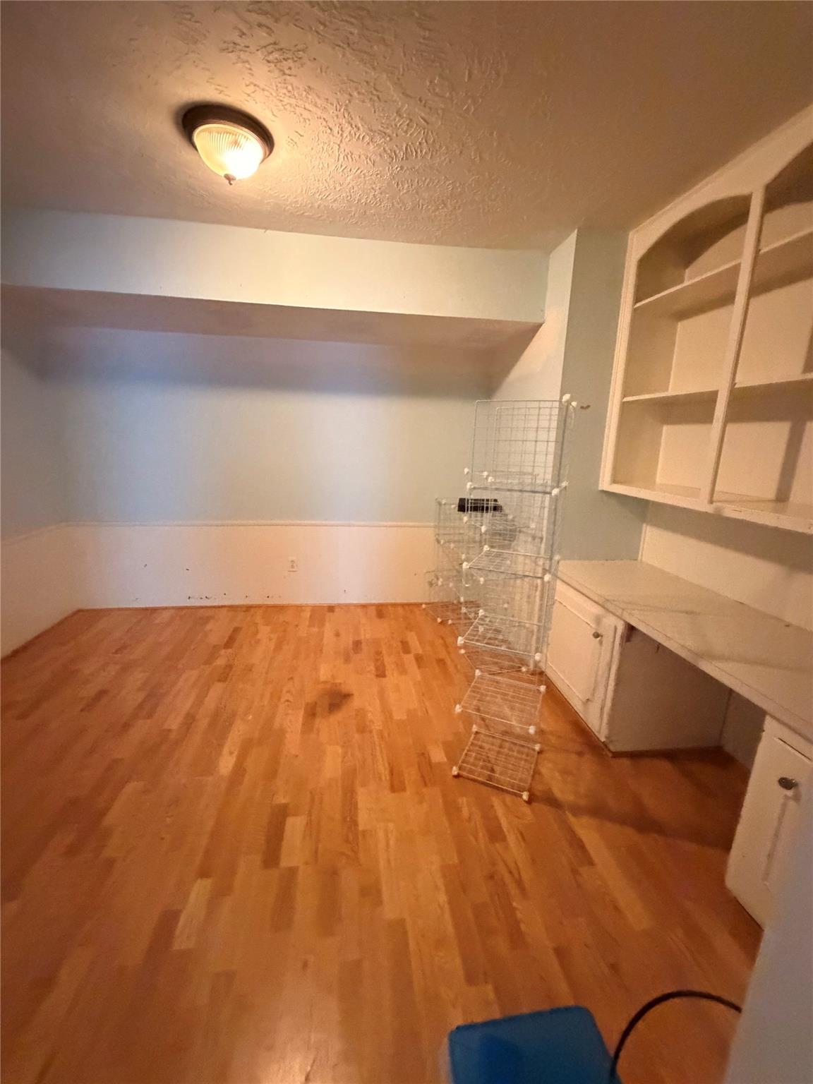 359 N Post Oak Lane # 318