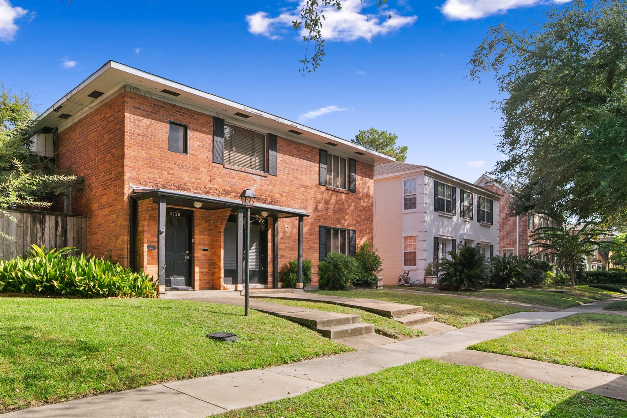 2130 South Boulevard, Houston