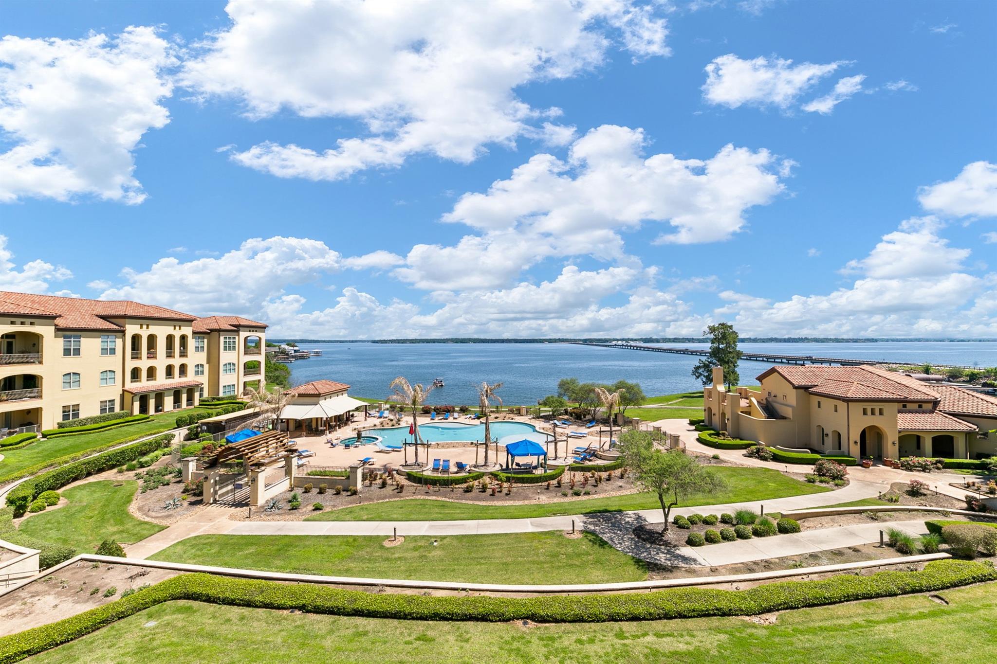 17040 W Fm 1097 Road # 4302