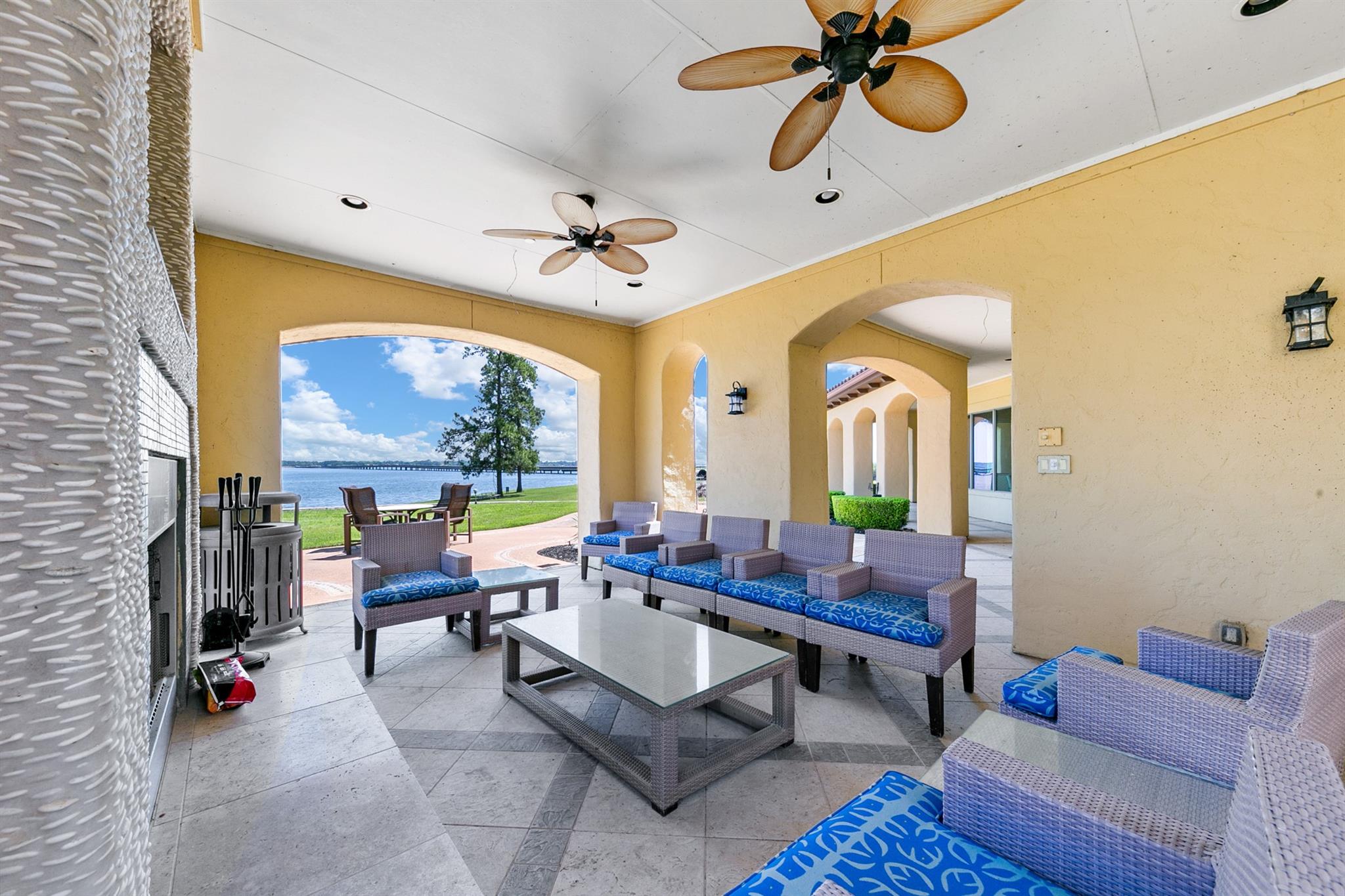 17040 W Fm 1097 Road # 4302