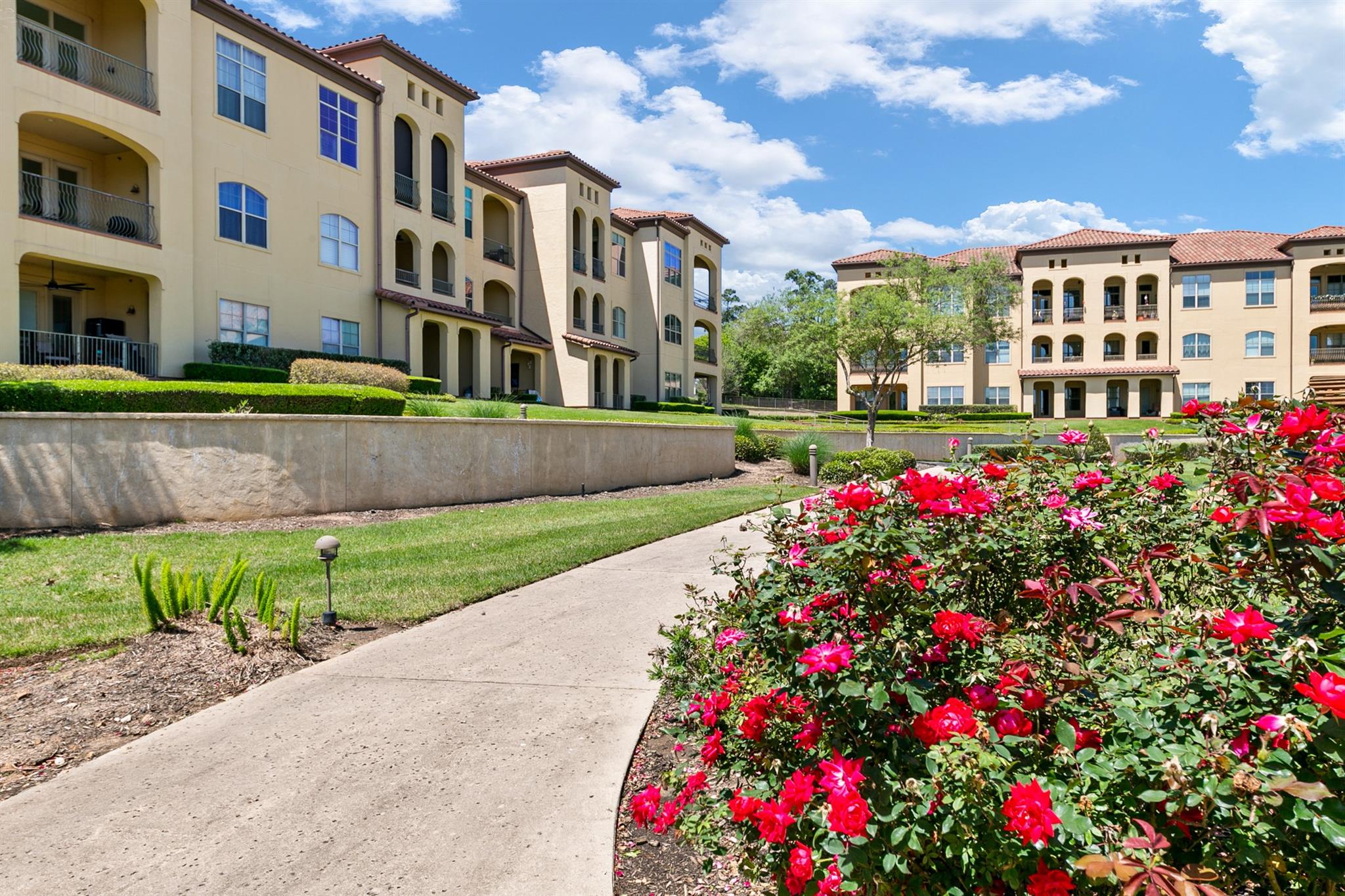 17040 W Fm 1097 Road # 4302