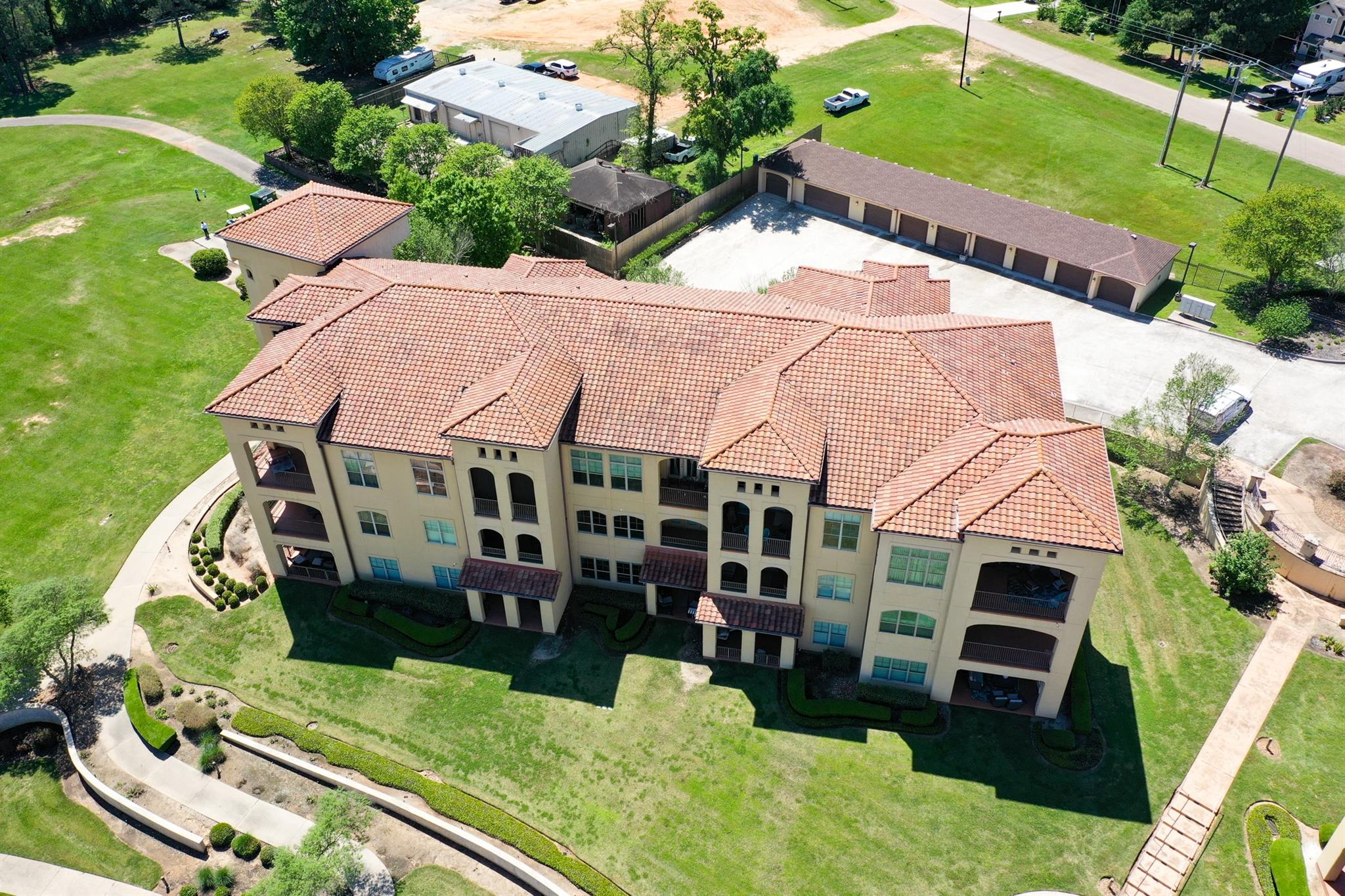 17040 W Fm 1097 Road # 4302