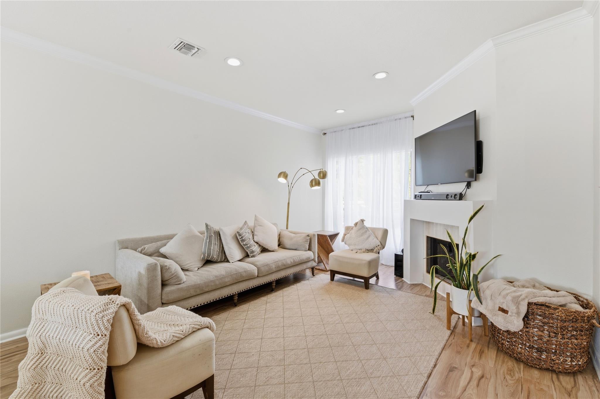 2100 Huldy Street # 4