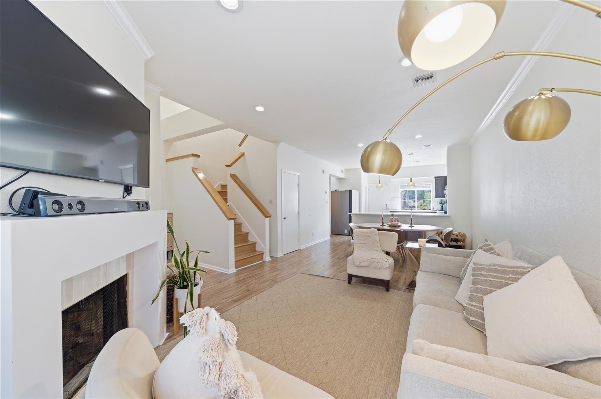 2100 Huldy Street # 4