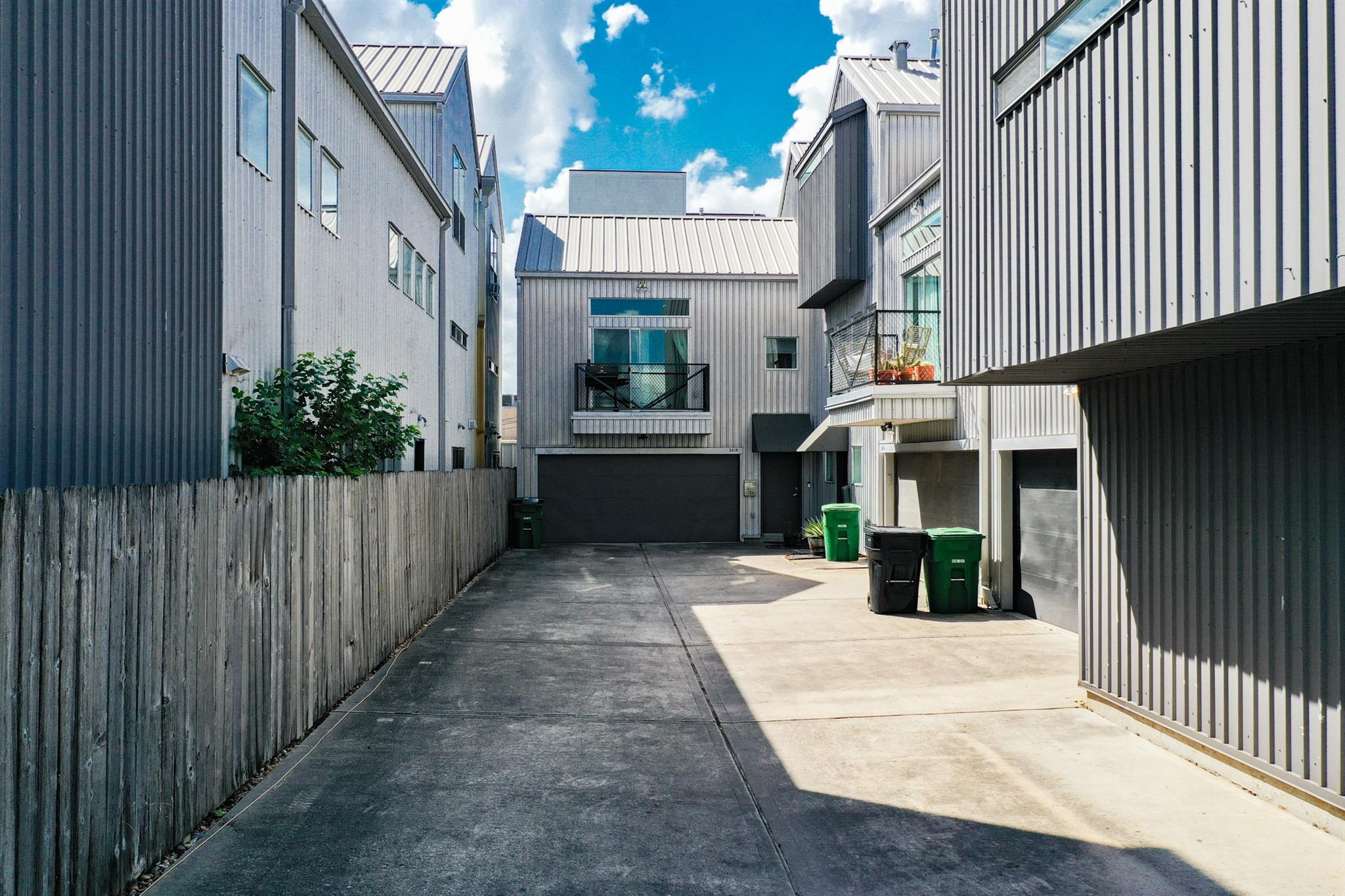 2614 Chenevert Street