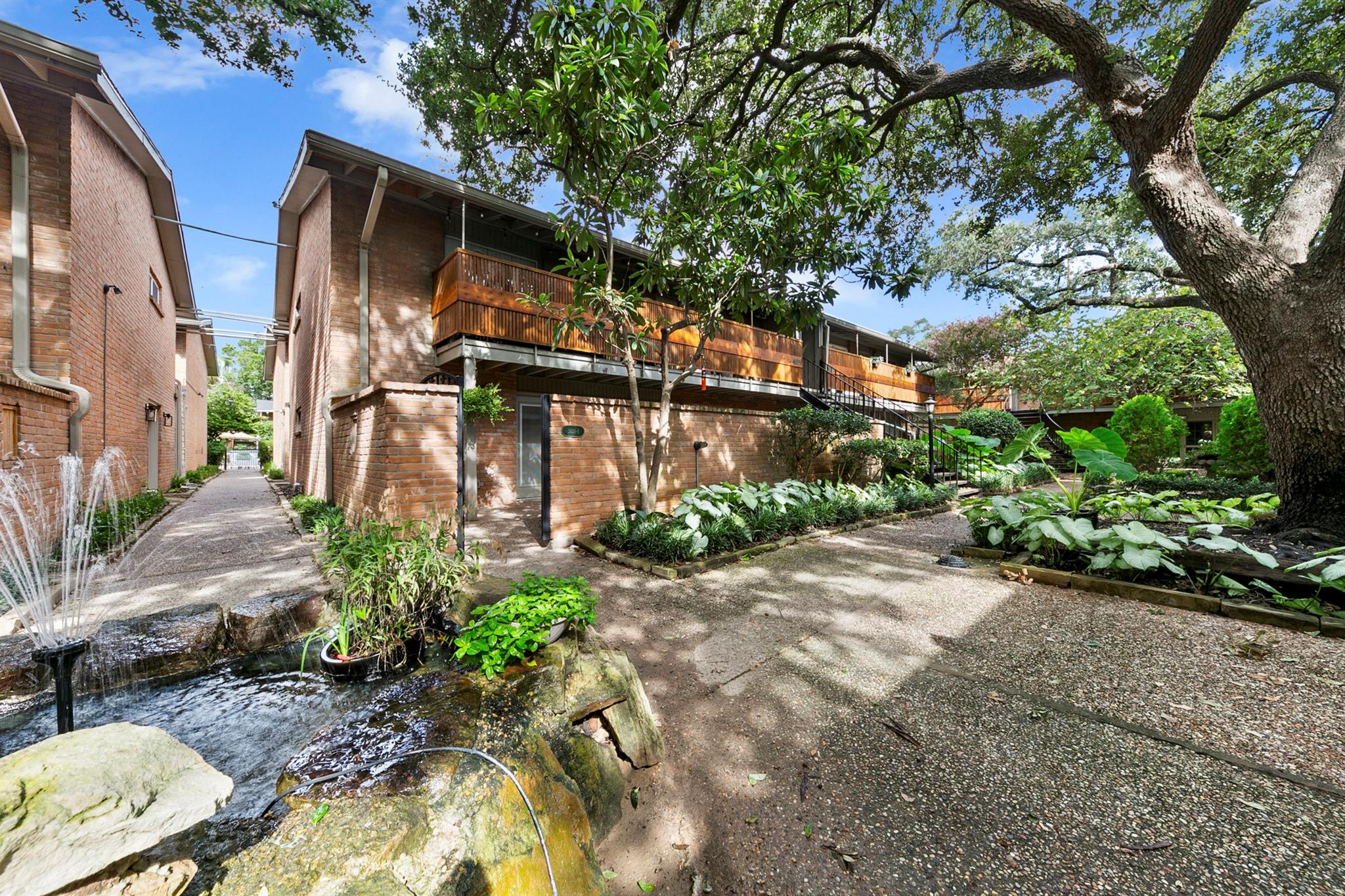 3926 W Alabama Street # 1