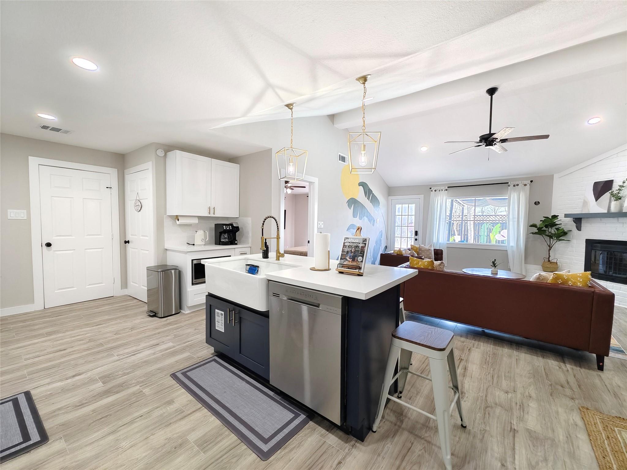 11810 Sagedowne Lane, Houston